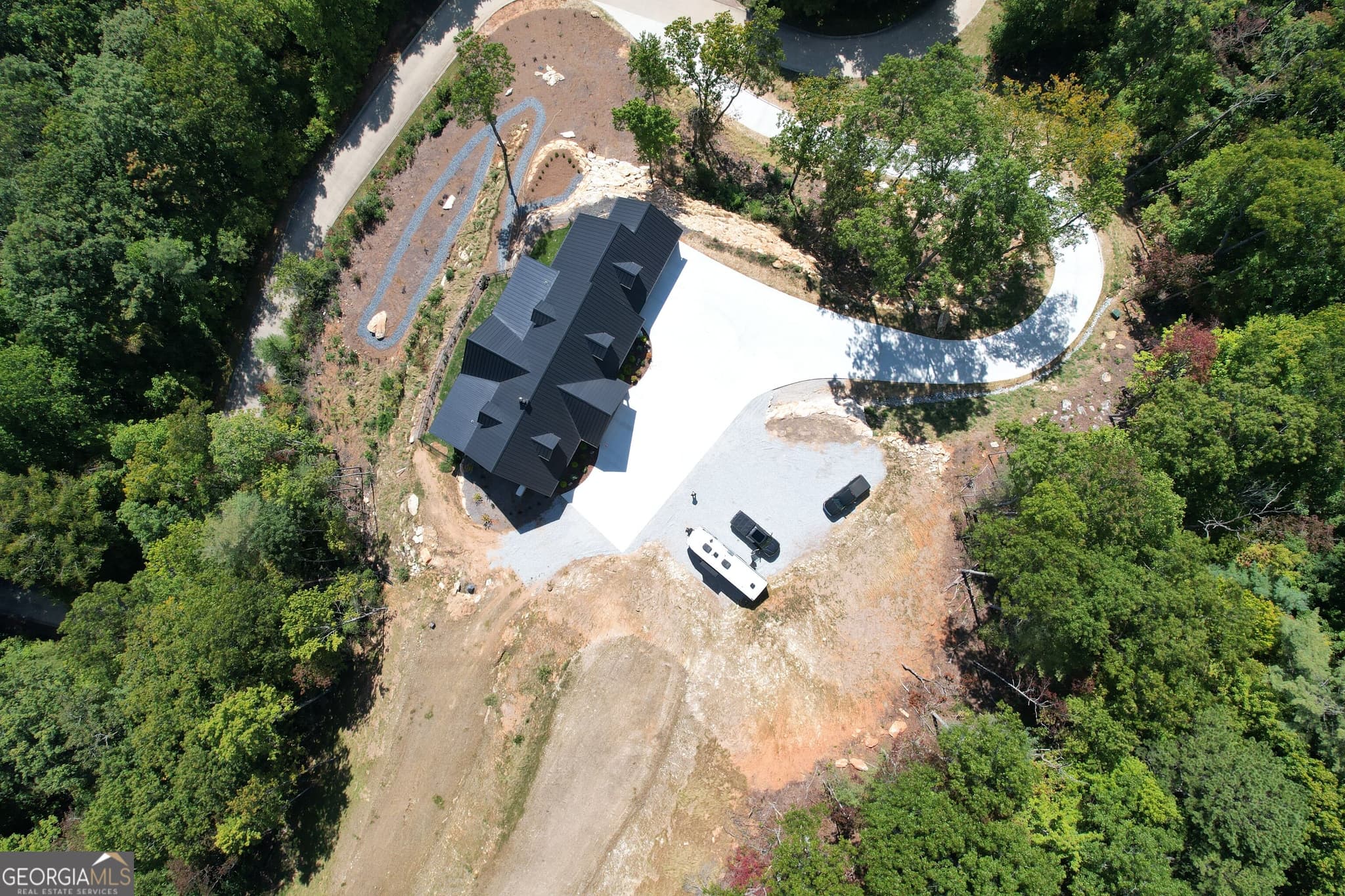 4 bedroom, 5 bathroom, 5,048 sq ft single family residence for sale at 603 Hoover Trail, Clayton, GA 30525 — photo 5