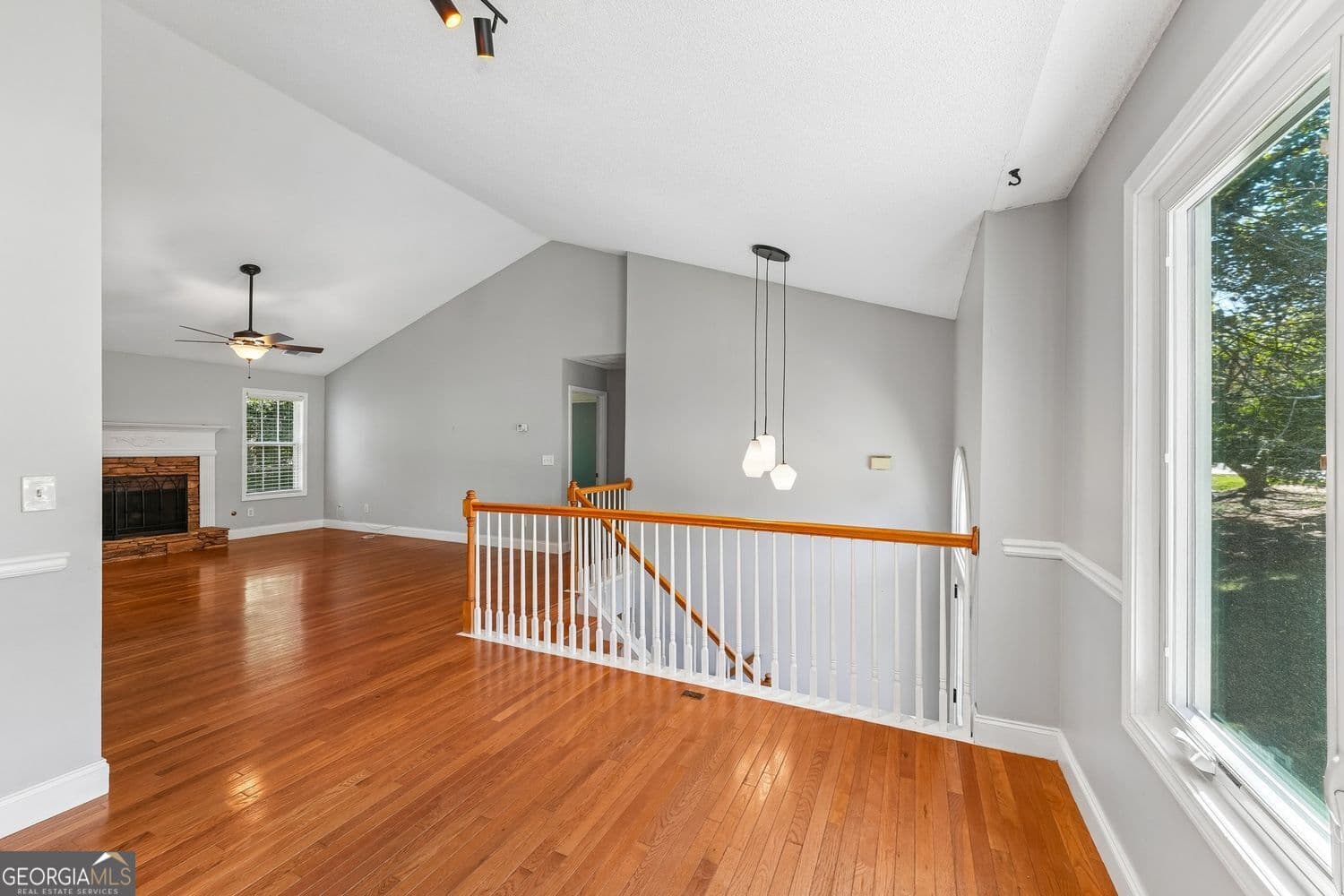 4 bedroom, 3 bathroom, 2,445 sq ft single family residence for sale at 270 Wentworth Drive, Canton, GA 30114 — photo 7