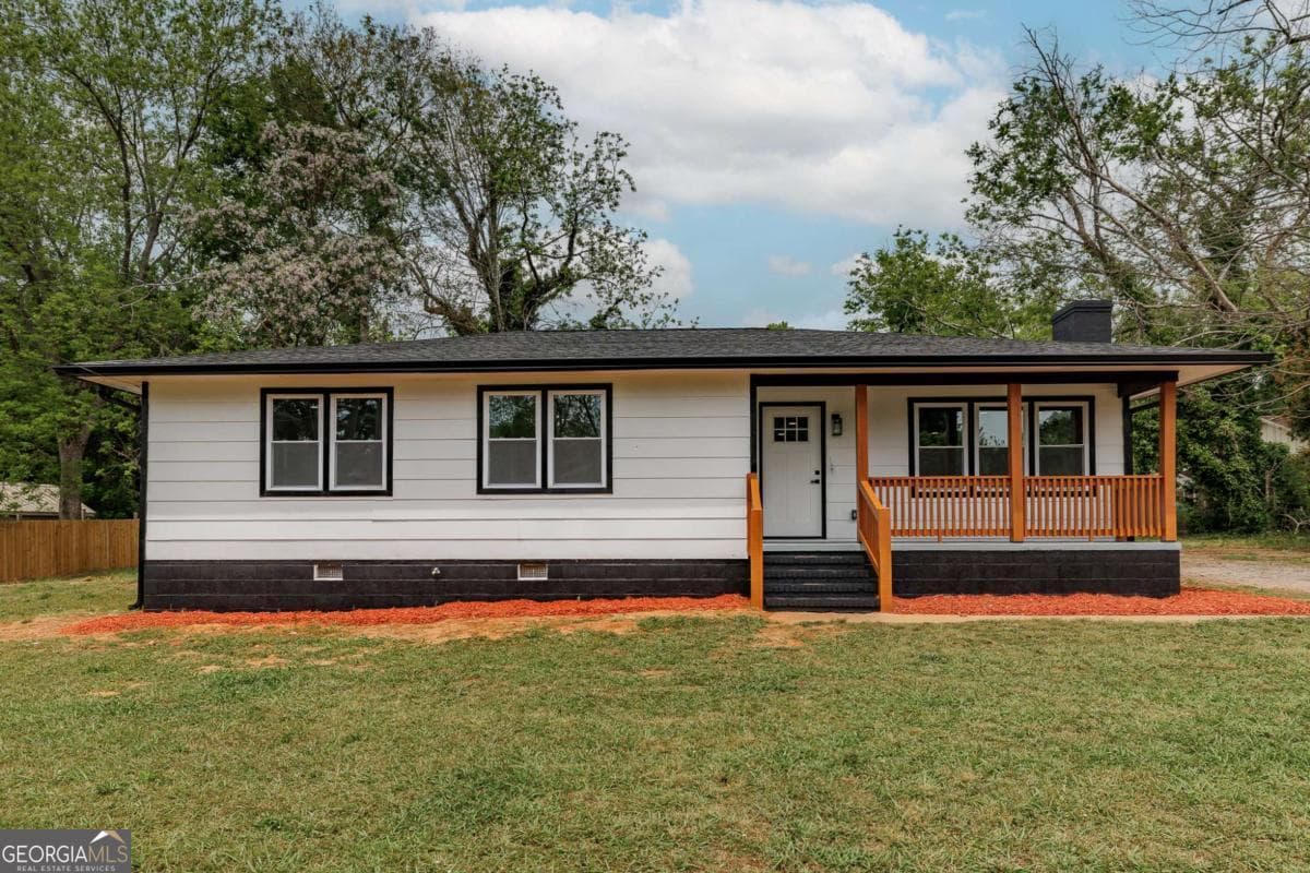 3 bedroom, 2 bathroom single family residence sold at 401 Faver Avenue, Washington, GA 30673