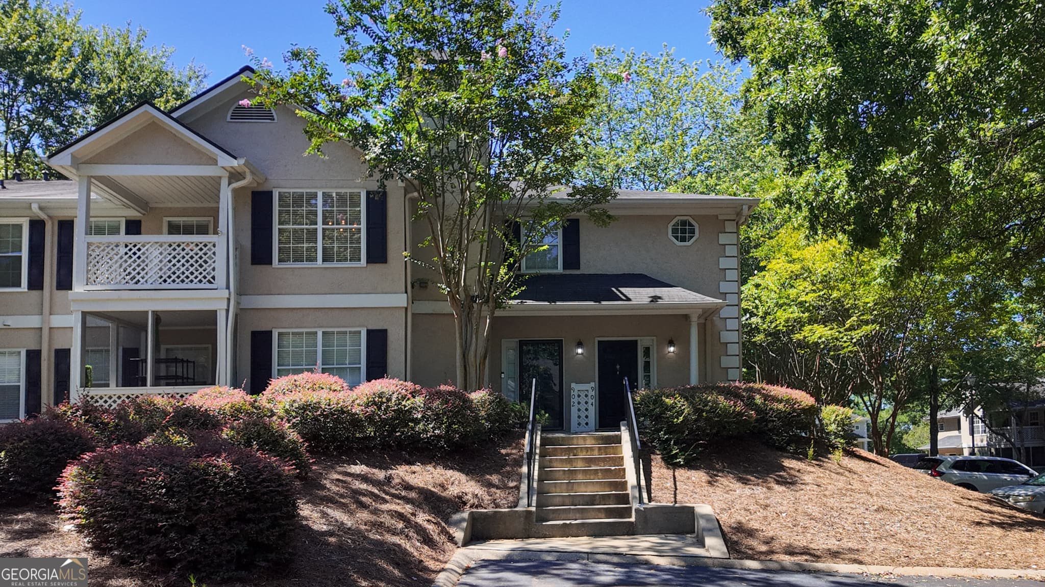 2 bedroom, 2 bathroom, 1,302 sq ft single family residence for sale at 904 Peachtree Forest Terrace, Peachtree Corners, GA 30092