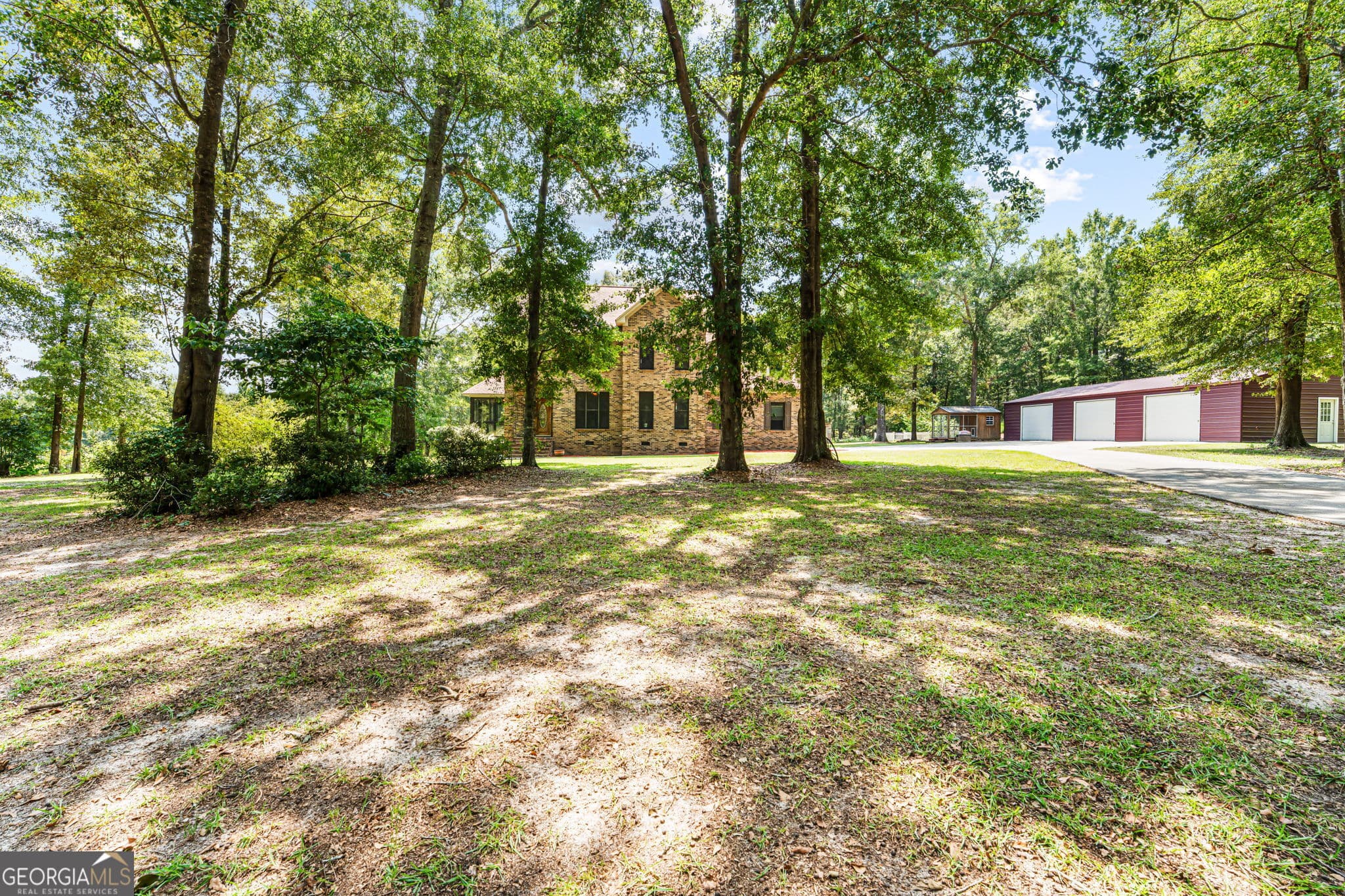 4 bedroom, 3 bathroom, 2,668 sq ft single family residence for sale at 1010 Frank Cook Road, Cochran, GA 31014 — photo 2