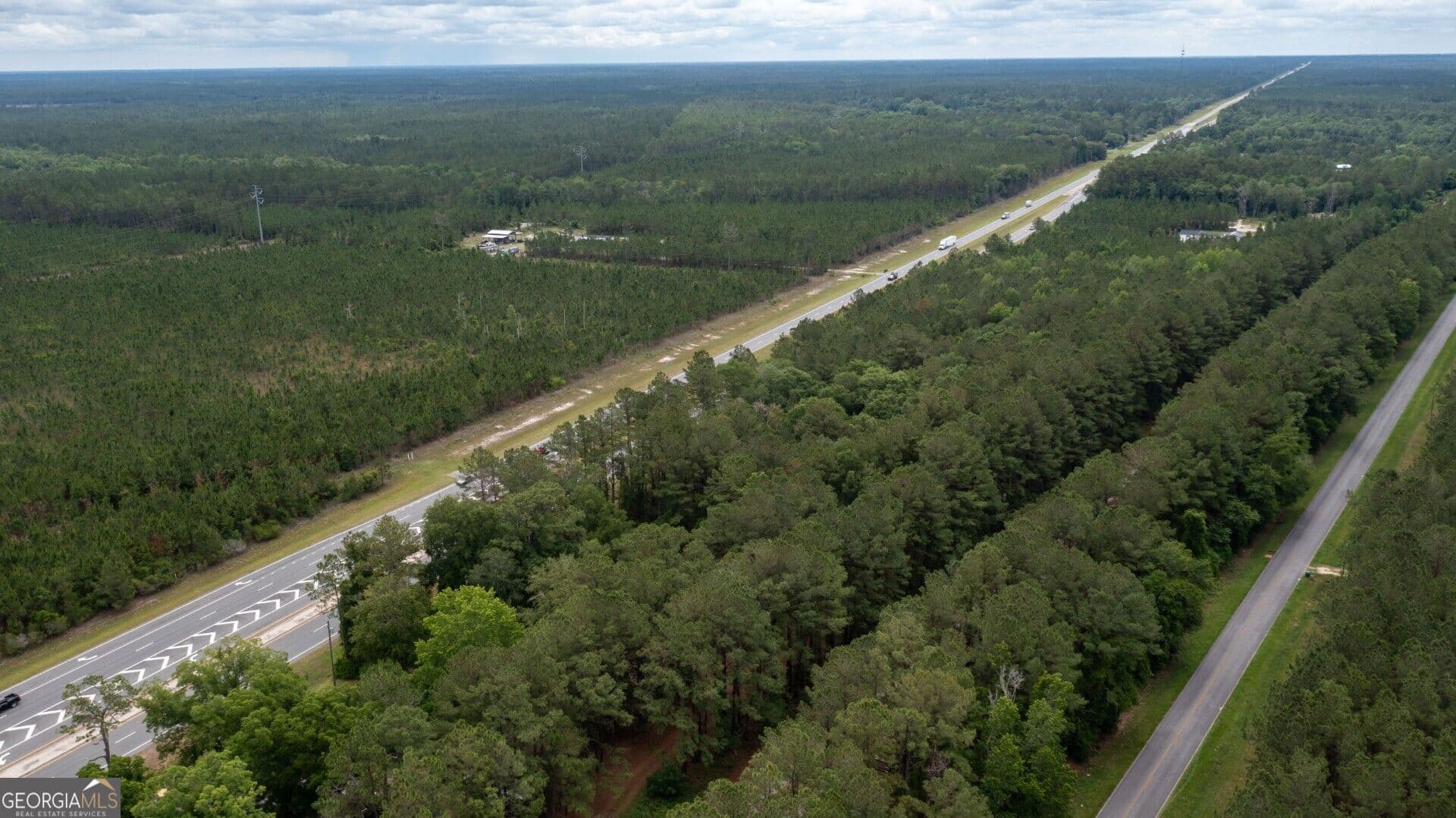 2 bedroom, 1 bathroom, 900 sq ft single family residence for sale at 5507 Highway 1 Highway LOT 1,2 & 3, Folkston, GA 31537 — photo 7