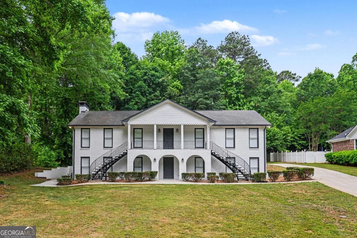 6 bedroom, 4 bathroom single family residence sold at 9011 Par Drive, Douglasville, GA 30134