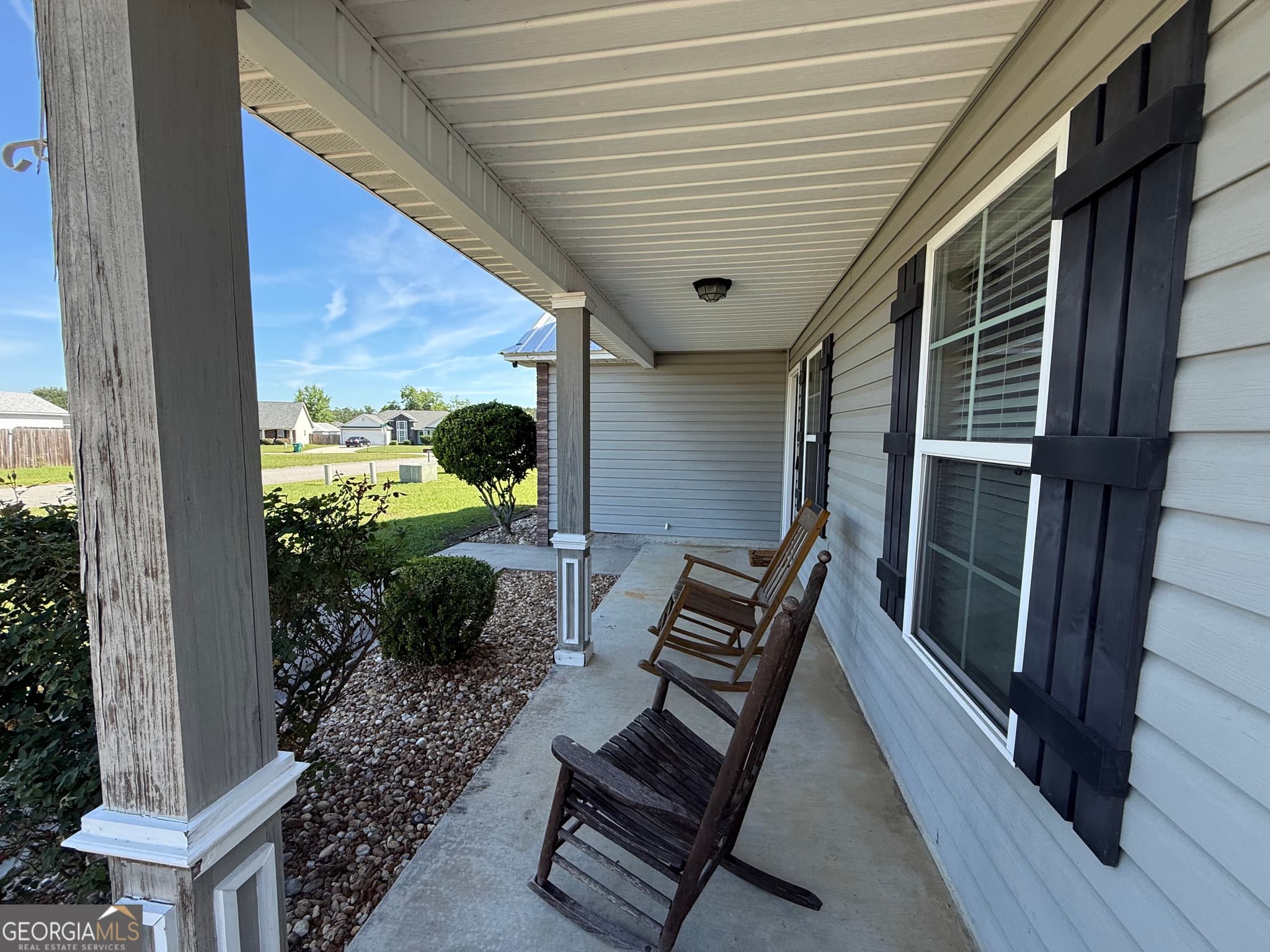 3 bedroom, 2 bathroom, 1,430 sq ft single family residence under contract at 4878 Stonewall Circle, Valdosta, GA 31605 — photo 7