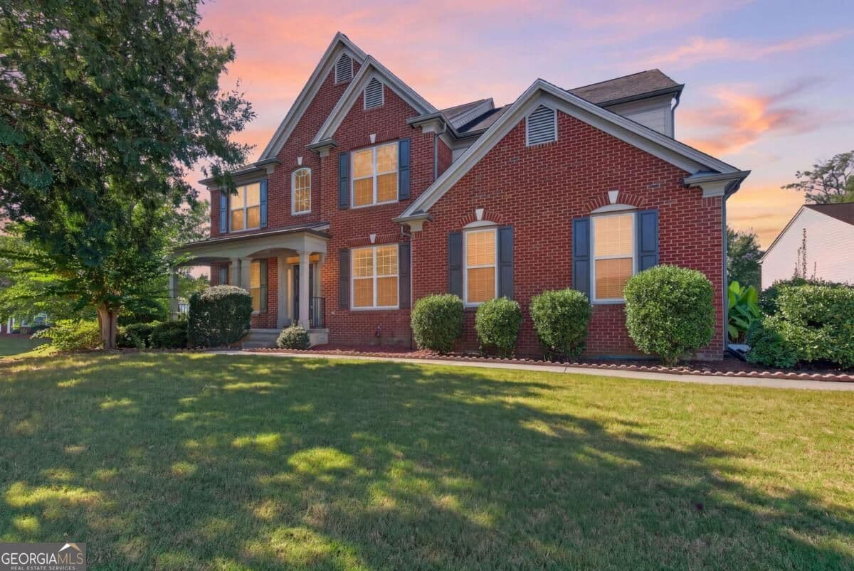 5 bedroom, 4 bathroom, 3,700 sq ft single family residence for rent at 225 Thamesmar Lane, Johns Creek, GA 30024 for $3,500 a month — photo 1 of 1