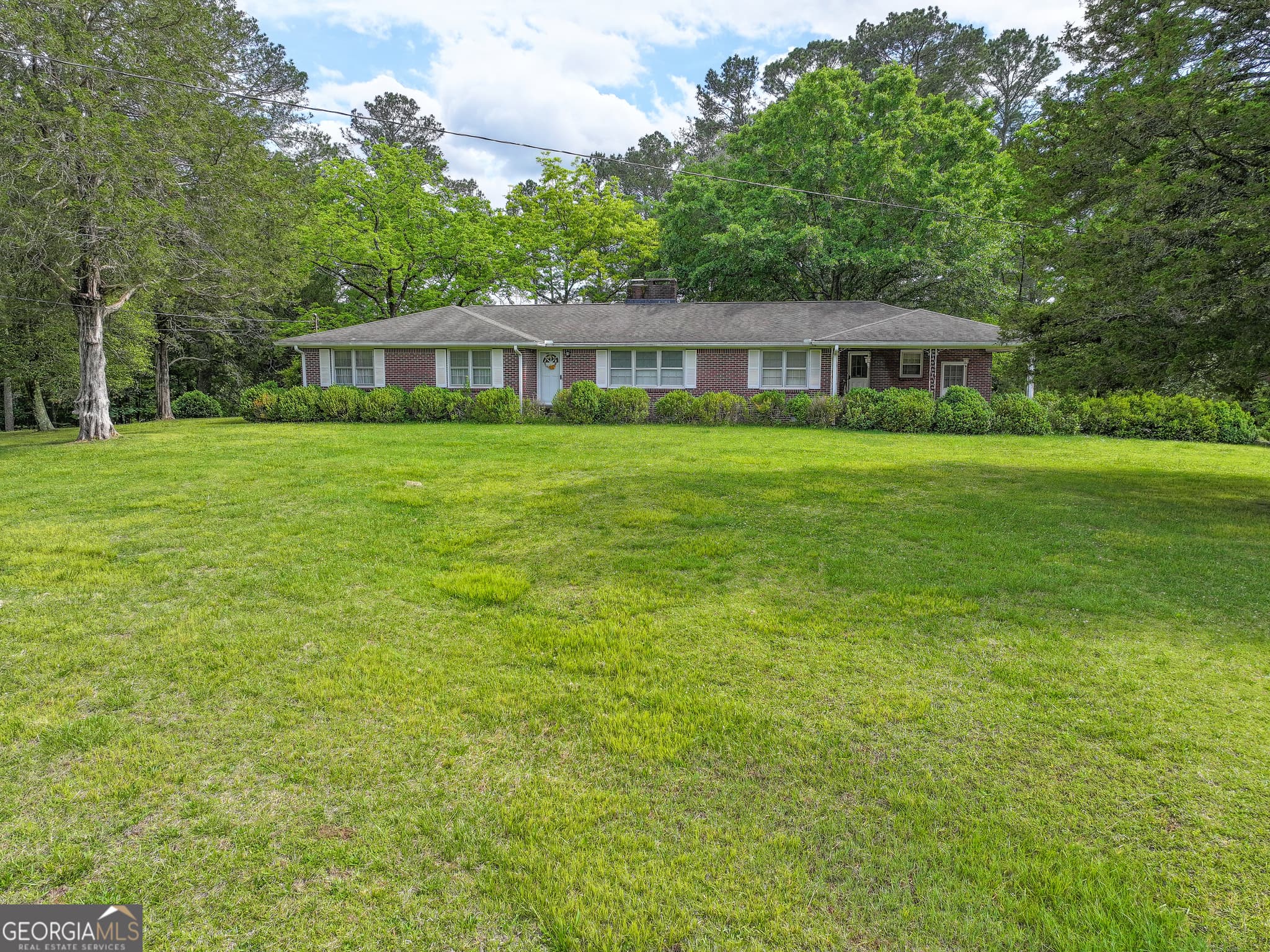 4 bedroom, 2 bathroom, 2,215 sq ft farm for sale at 7517 Blacks Bluff Road, Cave Spring, GA 30124 — photo 3