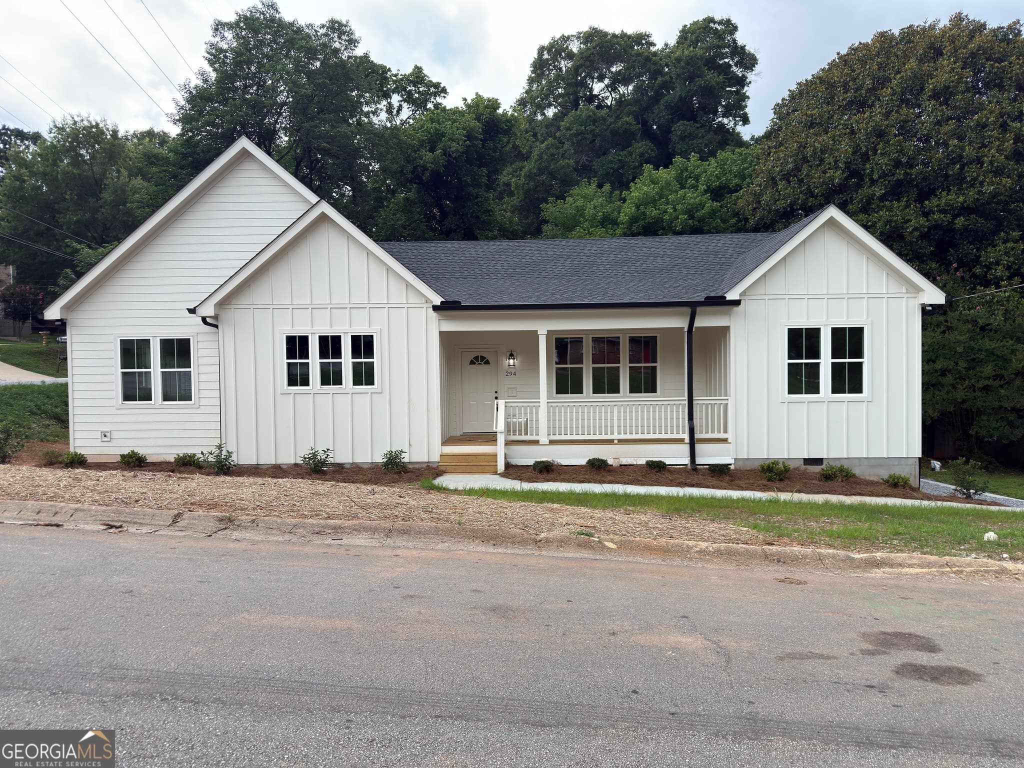 6 bedroom, 6 bathroom, 1,202 sq ft single family residence for rent at 294 Moreland Avenue, Athens, GA 30601 for $4,800 a month