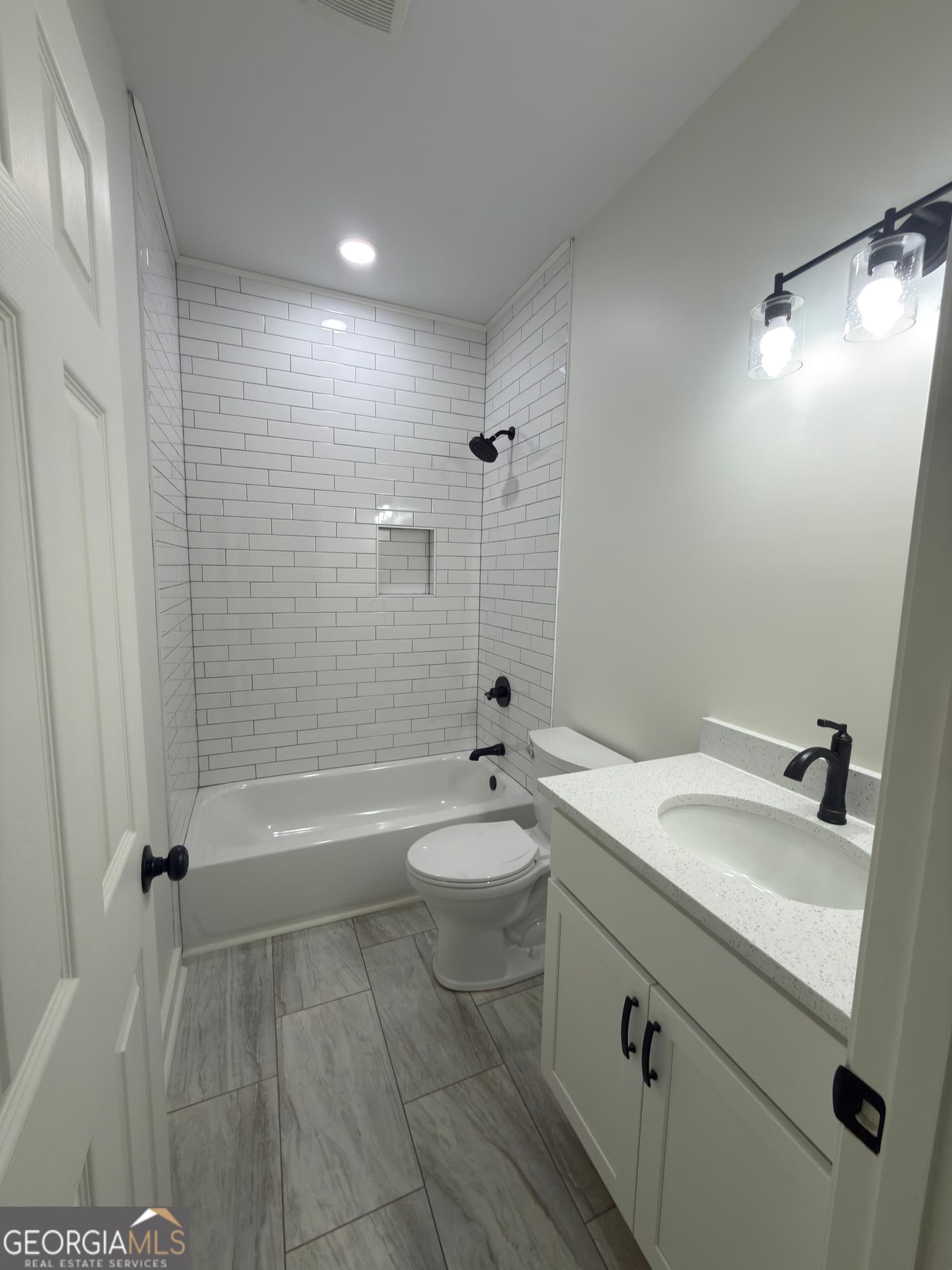 6 bedroom, 6 bathroom, 1,202 sq ft single family residence for rent at 294 Moreland Avenue, Athens, GA 30601 for $4,800 a month — photo 9