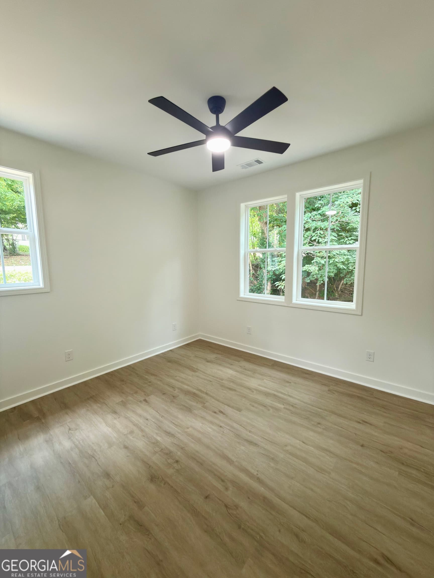 6 bedroom, 6 bathroom, 1,202 sq ft single family residence for rent at 294 Moreland Avenue, Athens, GA 30601 for $4,800 a month — photo 10