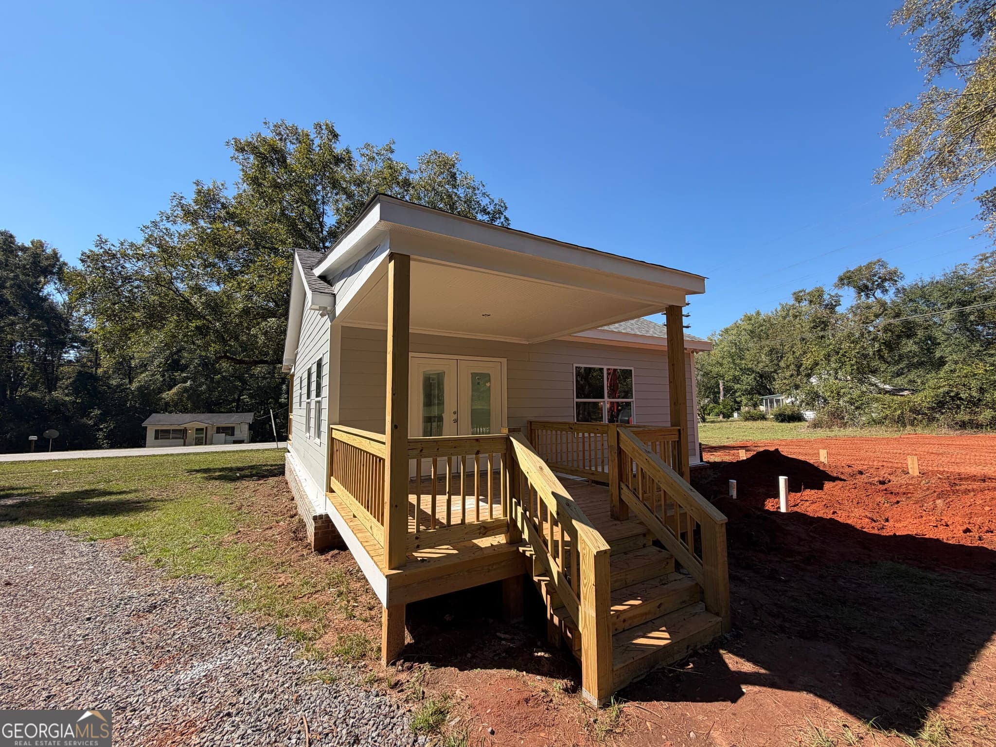 2 bedroom, 2 bathroom, 797 sq ft single family residence for sale at 31 Gilmore Road, Forsyth, GA 31029 — photo 3