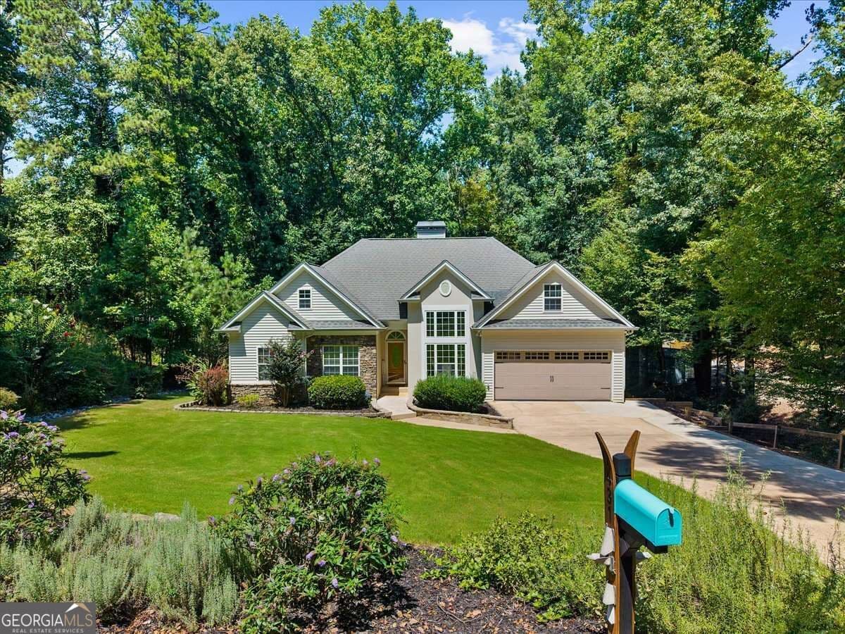 4 bedroom, 4 bathroom, 3,264 sq ft single family residence for sale at 9431 Ponderosa Trail, Gainesville, GA 30506 — photo 1 of 47