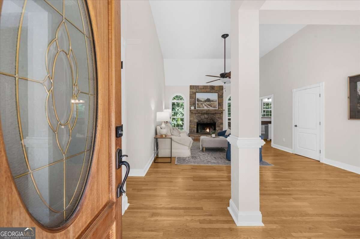 4 bedroom, 4 bathroom, 3,264 sq ft single family residence for sale at 9431 Ponderosa Trail, Gainesville, GA 30506 — photo 5