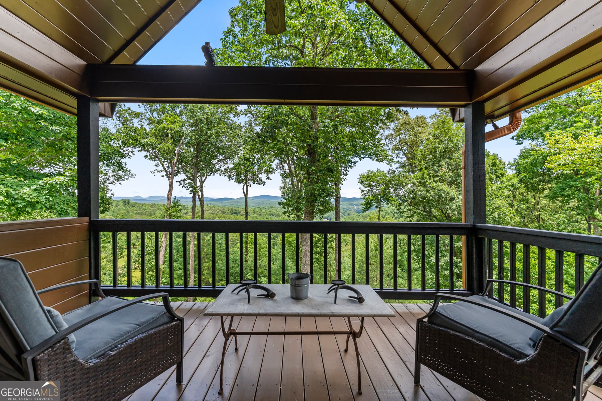 3 bedroom, 3 bathroom, 2,404 sq ft single family residence for sale at 353 Robinson Thomas Road, Morganton, GA 30560 — photo 3