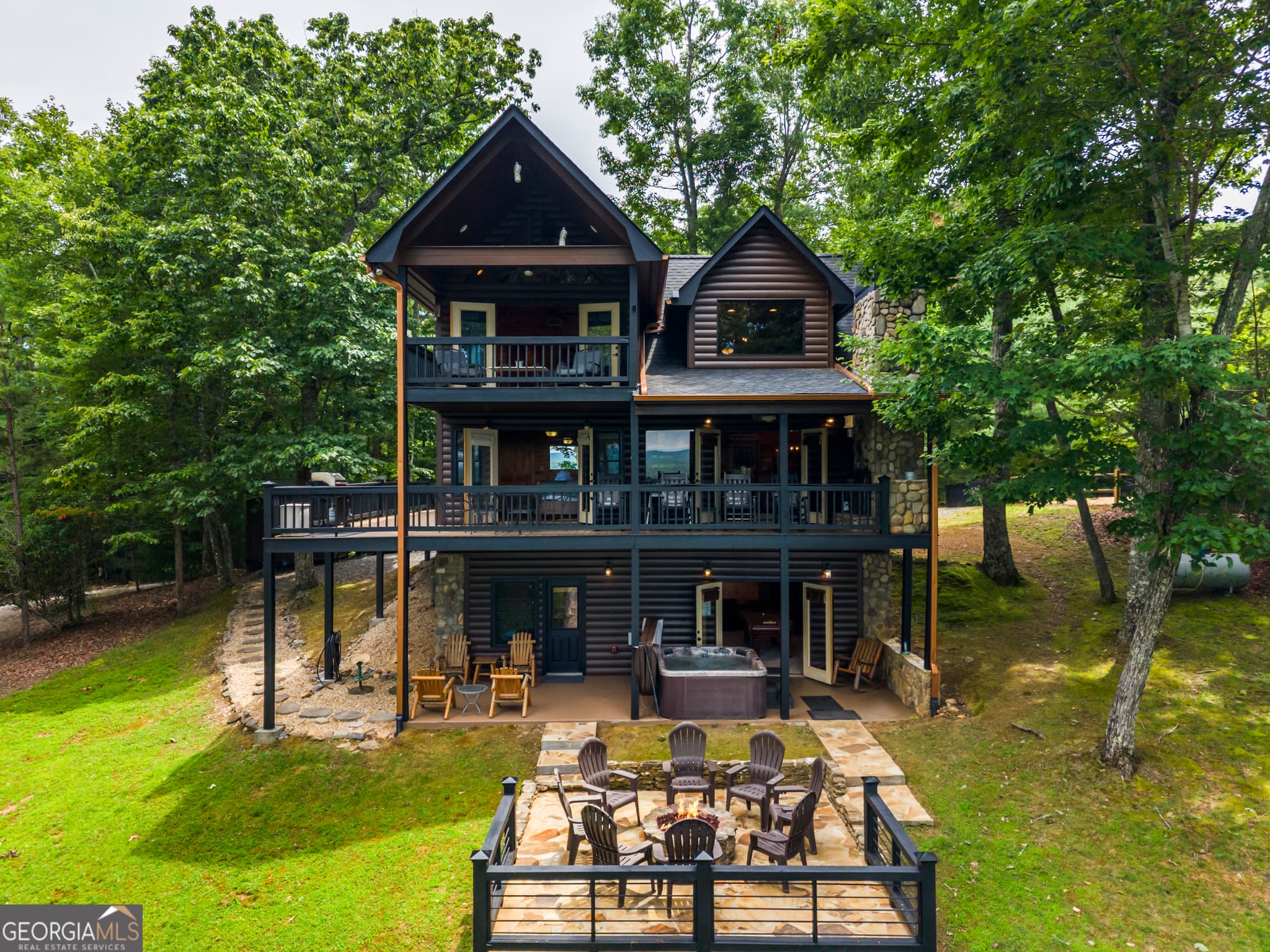 3 bedroom, 3 bathroom, 2,404 sq ft single family residence for sale at 353 Robinson Thomas Road, Morganton, GA 30560