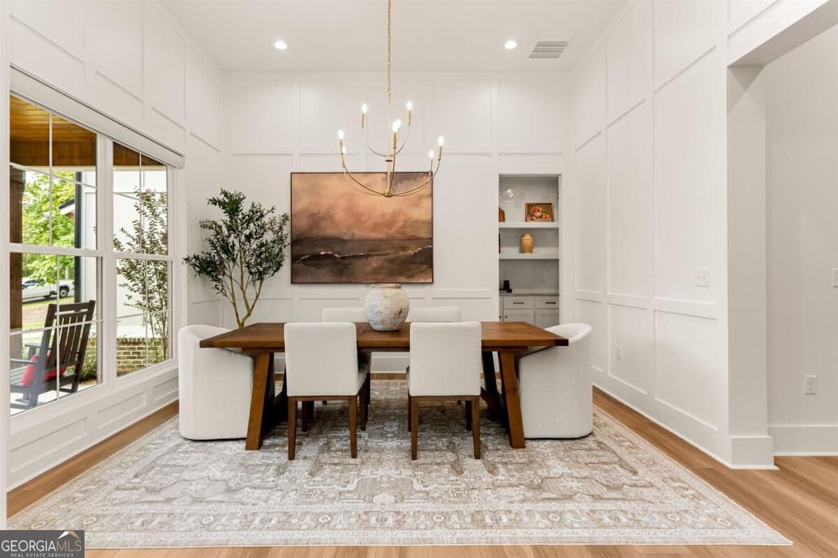 5 bedroom, 4.5 bathroom, 3,381 sq ft single family residence for sale at 1211 Turnberry Circle, Greensboro, GA 30642 — photo 6