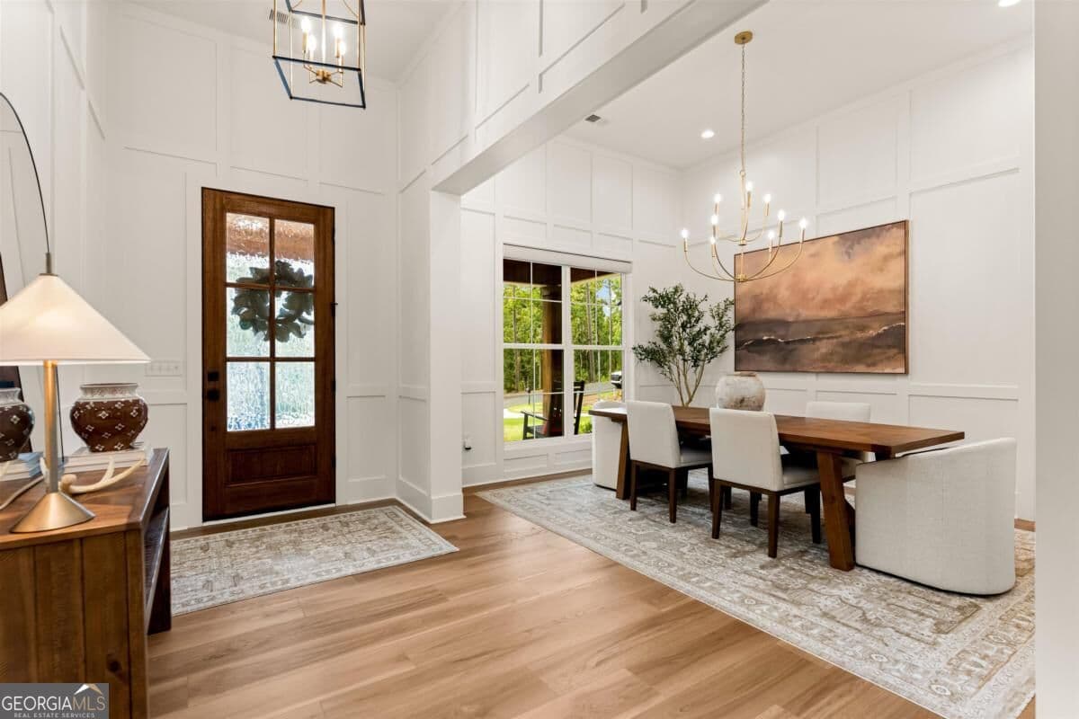 5 bedroom, 4.5 bathroom, 3,381 sq ft single family residence for sale at 1211 Turnberry Circle, Greensboro, GA 30642 — photo 5