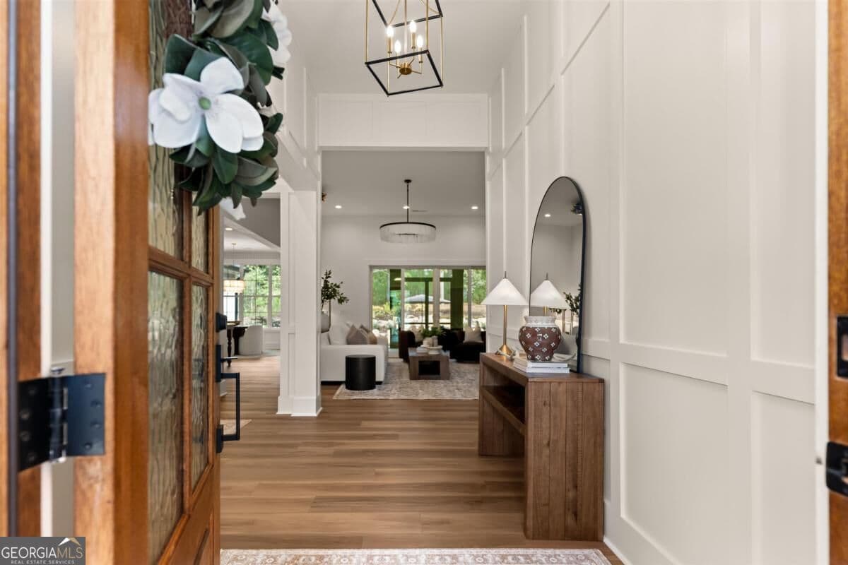 5 bedroom, 4.5 bathroom, 3,381 sq ft single family residence for sale at 1211 Turnberry Circle, Greensboro, GA 30642 — photo 4
