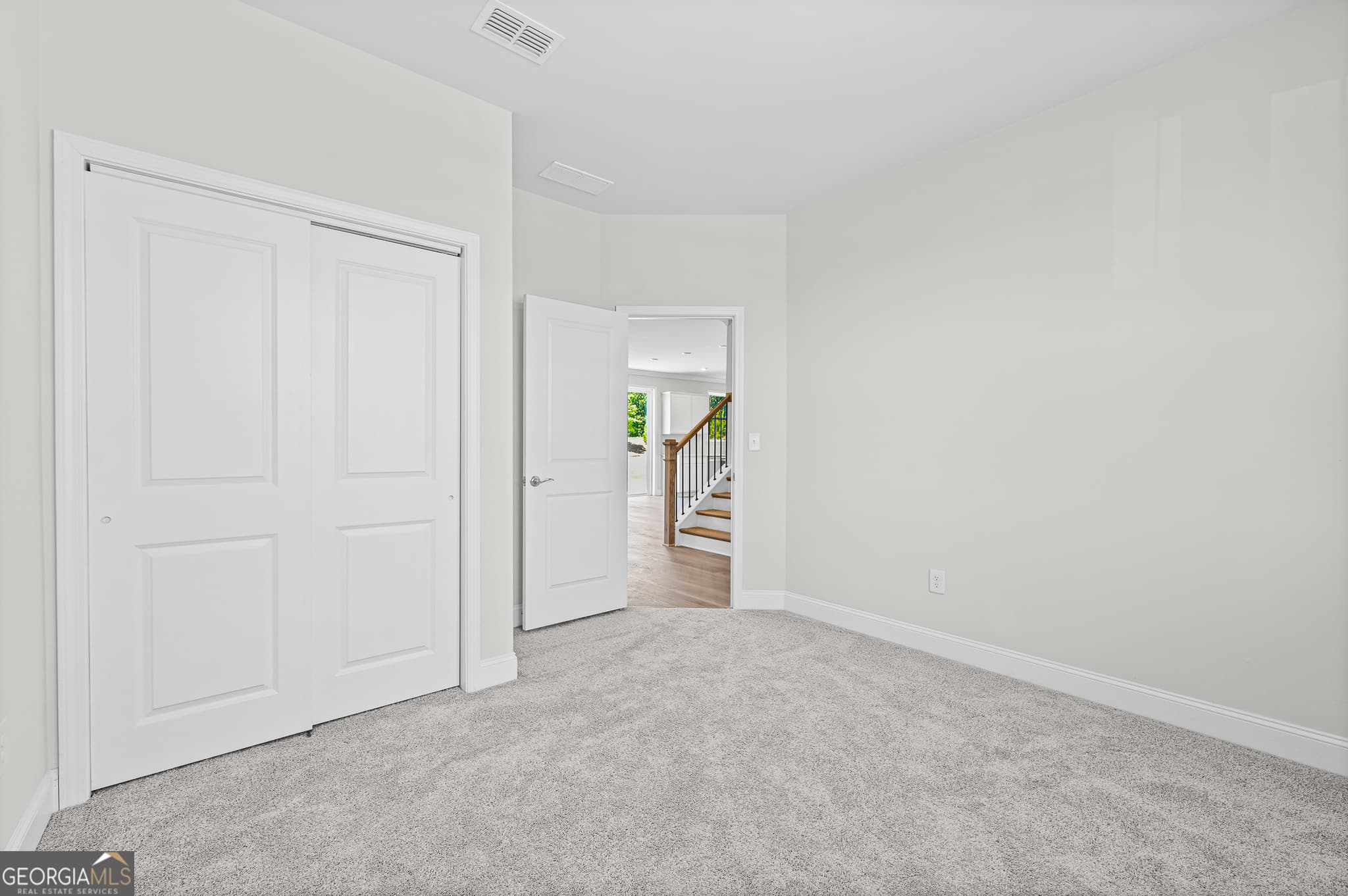 5 bedroom, 3 bathroom, 2,266 sq ft single family residence for sale at 256 Nesta Grove, Locust Grove, GA 30248 — photo 8