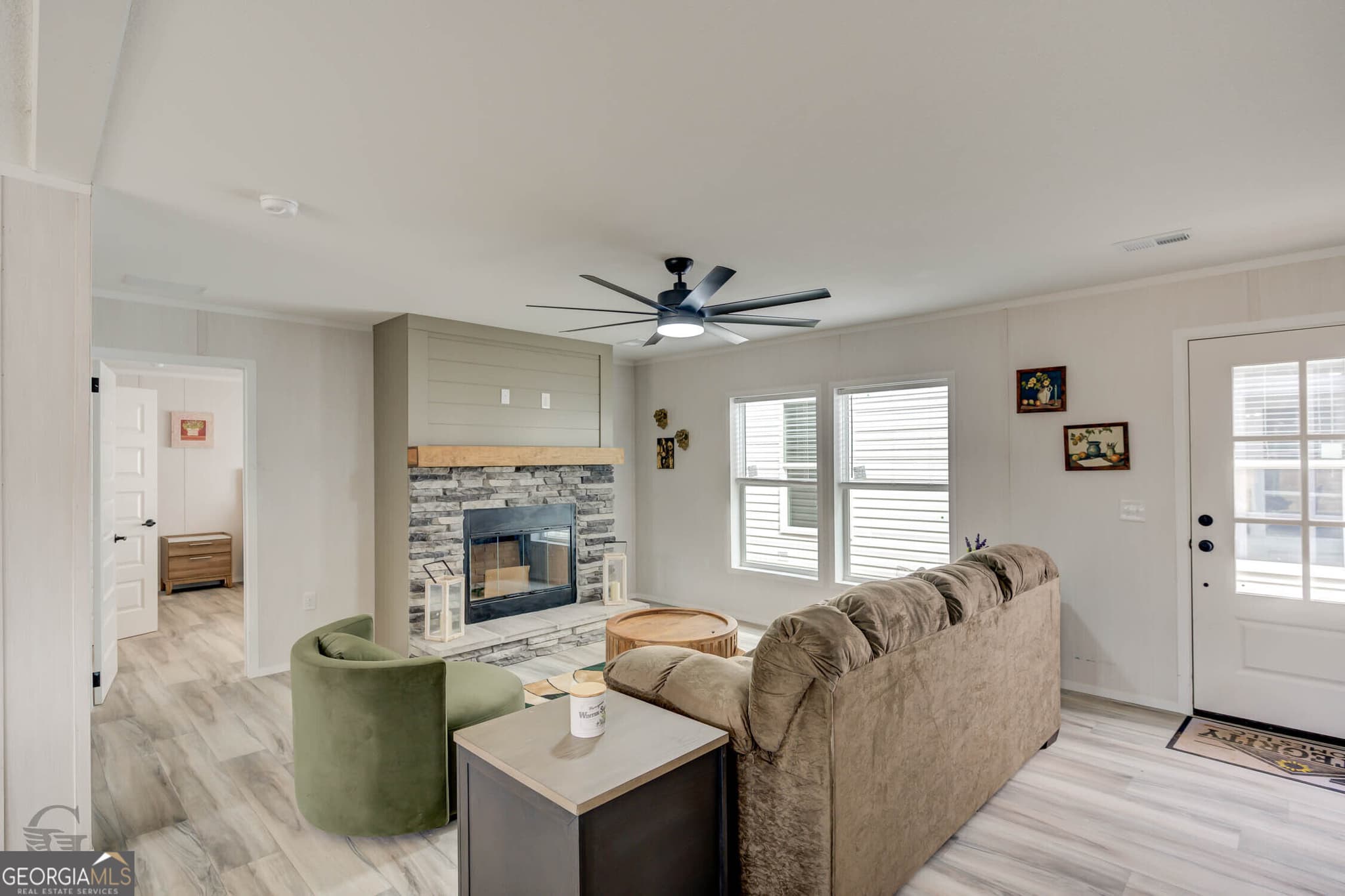 4 bedroom, 2 bathroom, 1,740 sq ft single family residence for sale at 109 Stewart Avenue North East, Milledgeville, GA 31061 — photo 4