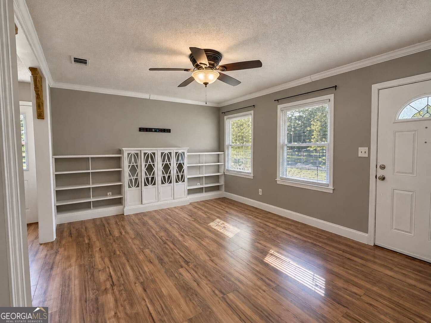 4 bedroom, 3 bathroom, 2,328 sq ft single family residence for sale at 1081 Travis Drive, Watkinsville, GA 30677 — photo 5