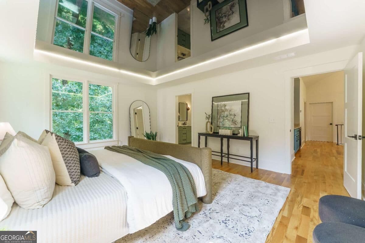 6 bedroom, 6 bathroom, 5,519 sq ft single family residence for sale at 6434 Cherry Tree Lane, Sandy Springs, GA 30328 — photo 9