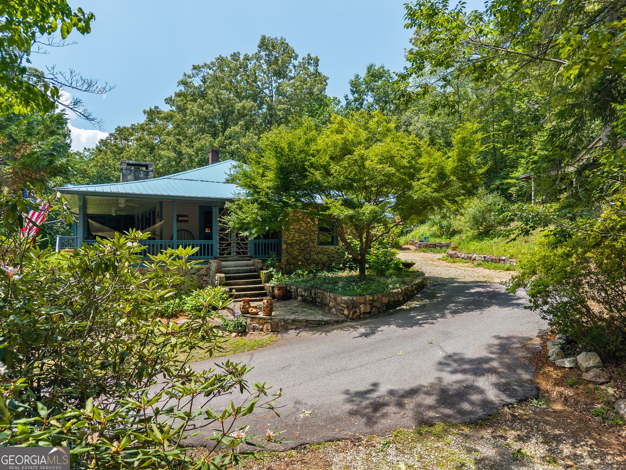 5 bedroom, 4.5 bathroom, 3,104 sq ft single family residence for sale at 63 + 84 Loudermilk Lane, Lakemont, GA 30552 — photo 5