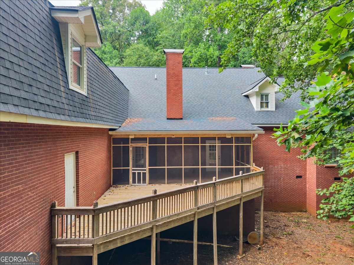 6 bedroom, 5.5 bathroom, 6,412 sq ft single family residence for sale at 222 Newton Drive, Forsyth, GA 31029 — photo 6
