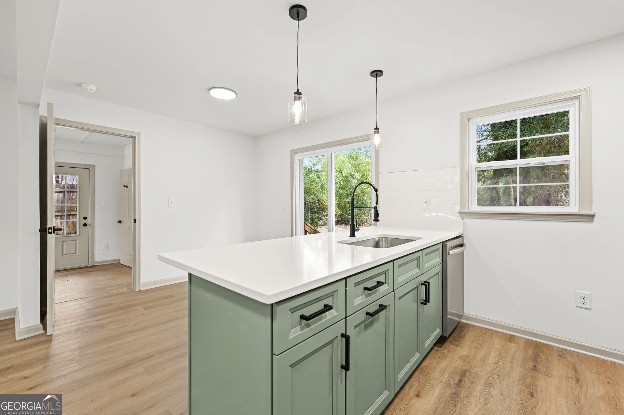 4 bedroom, 2 bathroom, 1,152 sq ft single family residence for sale at 1254 Ext N 9th Street, Griffin, GA 30223 — photo 9