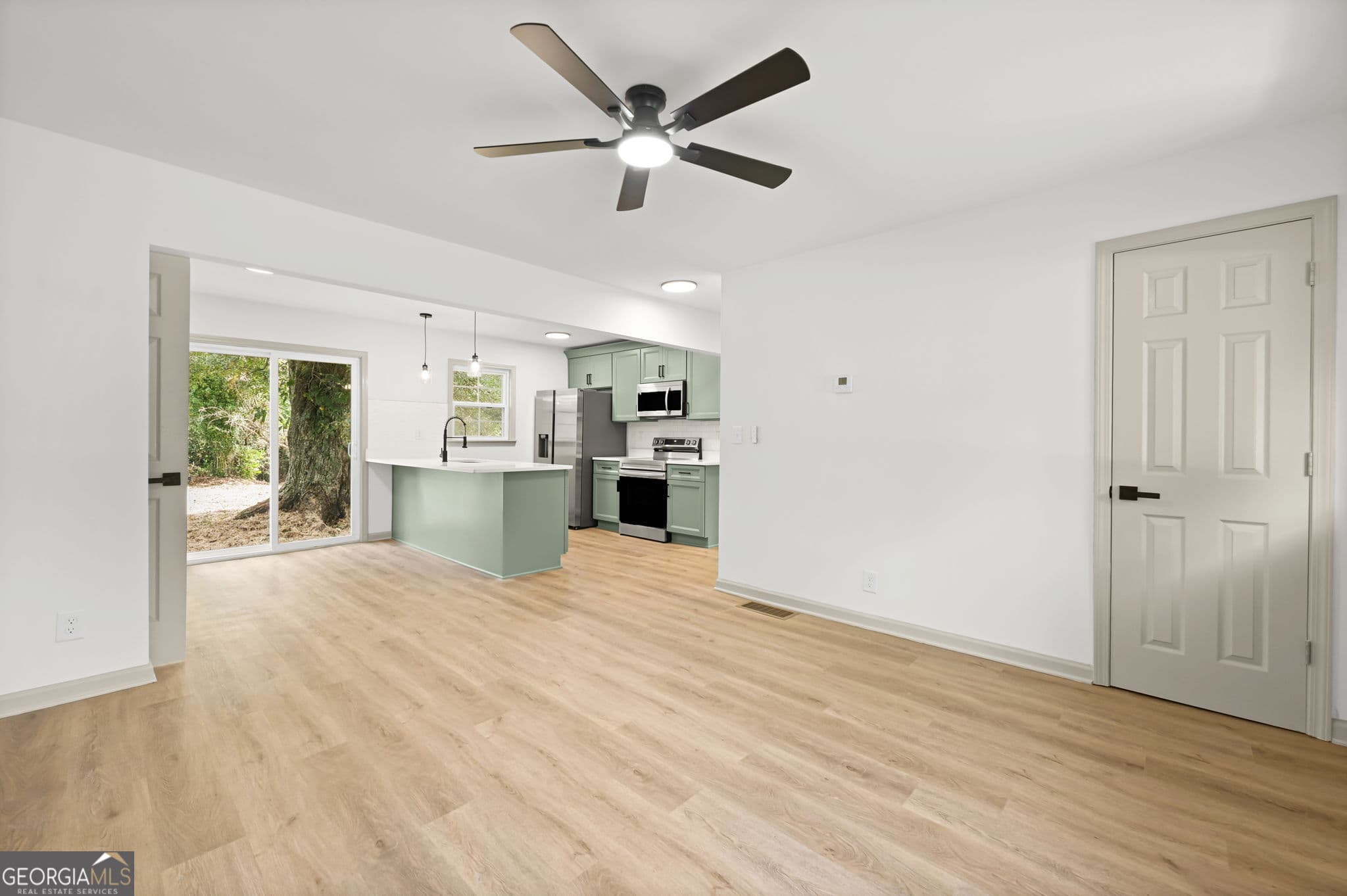 4 bedroom, 2 bathroom, 1,152 sq ft single family residence for sale at 1254 Ext N 9th Street, Griffin, GA 30223 — photo 10
