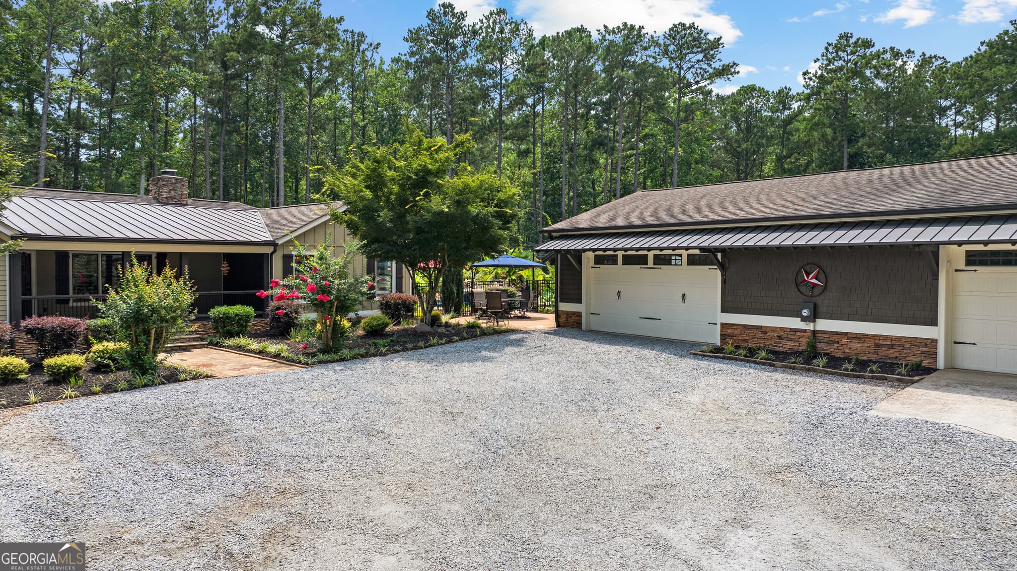 4 bedroom, 3 bathroom, 4,500 sq ft single family residence for sale at 359 Trammell Road, Moreland, GA 30259 — photo 6