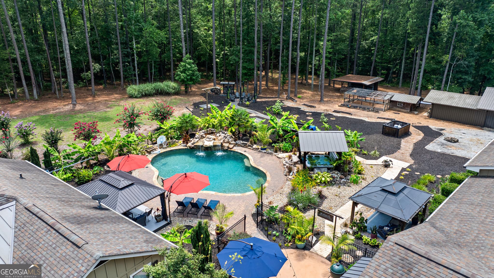 4 bedroom, 3 bathroom, 4,500 sq ft single family residence for sale at 359 Trammell Road, Moreland, GA 30259 — photo 7