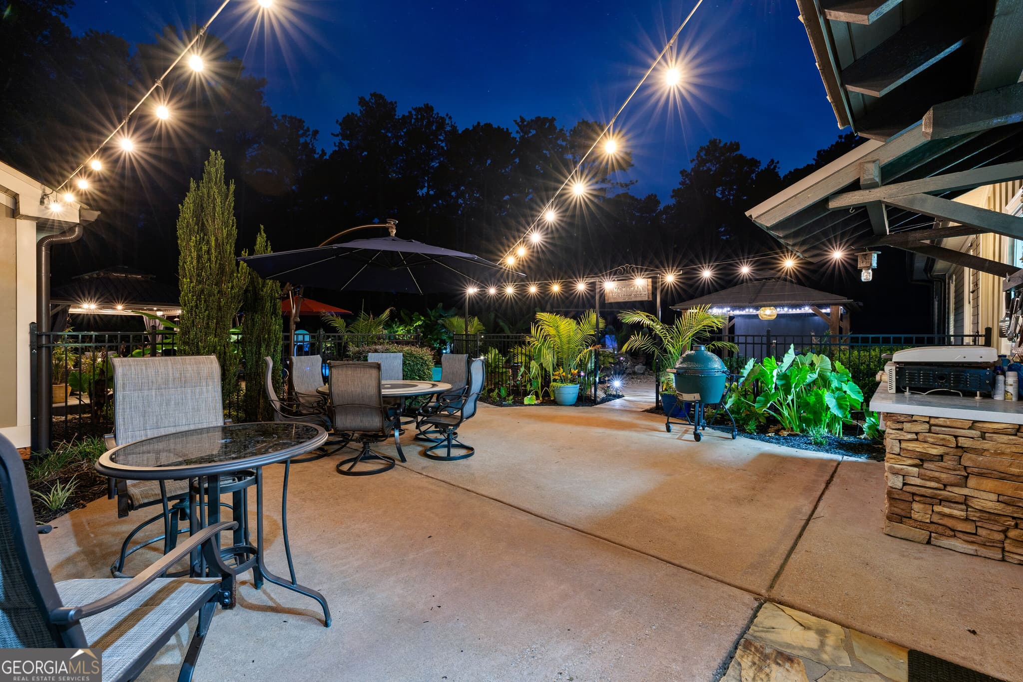 4 bedroom, 3 bathroom, 4,500 sq ft single family residence for sale at 359 Trammell Road, Moreland, GA 30259 — photo 10