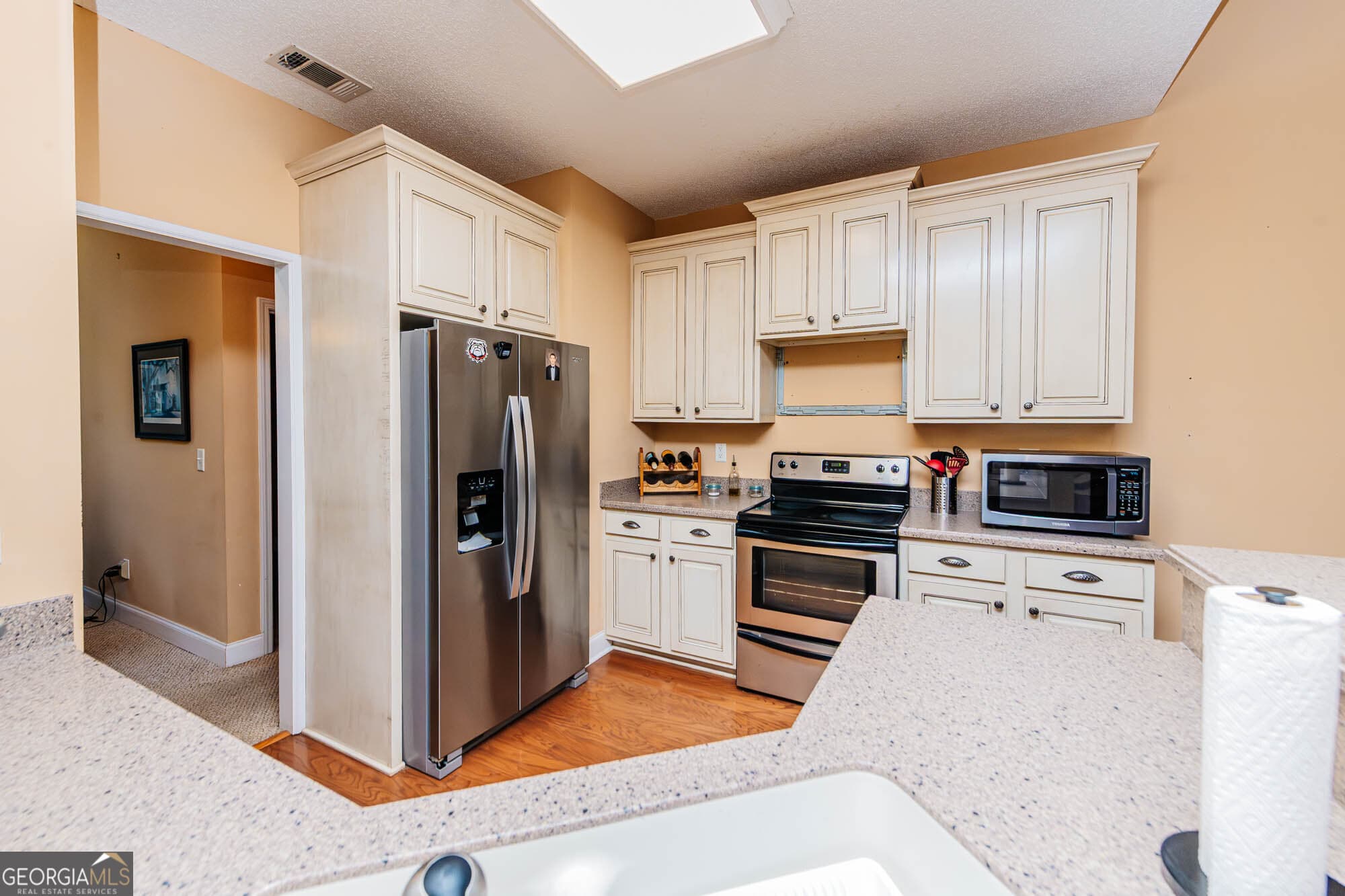 3 bedroom, 2 bathroom, 2,020 sq ft single family residence for sale at 104 Dogwood Point, Eatonton, GA 31024 — photo 8