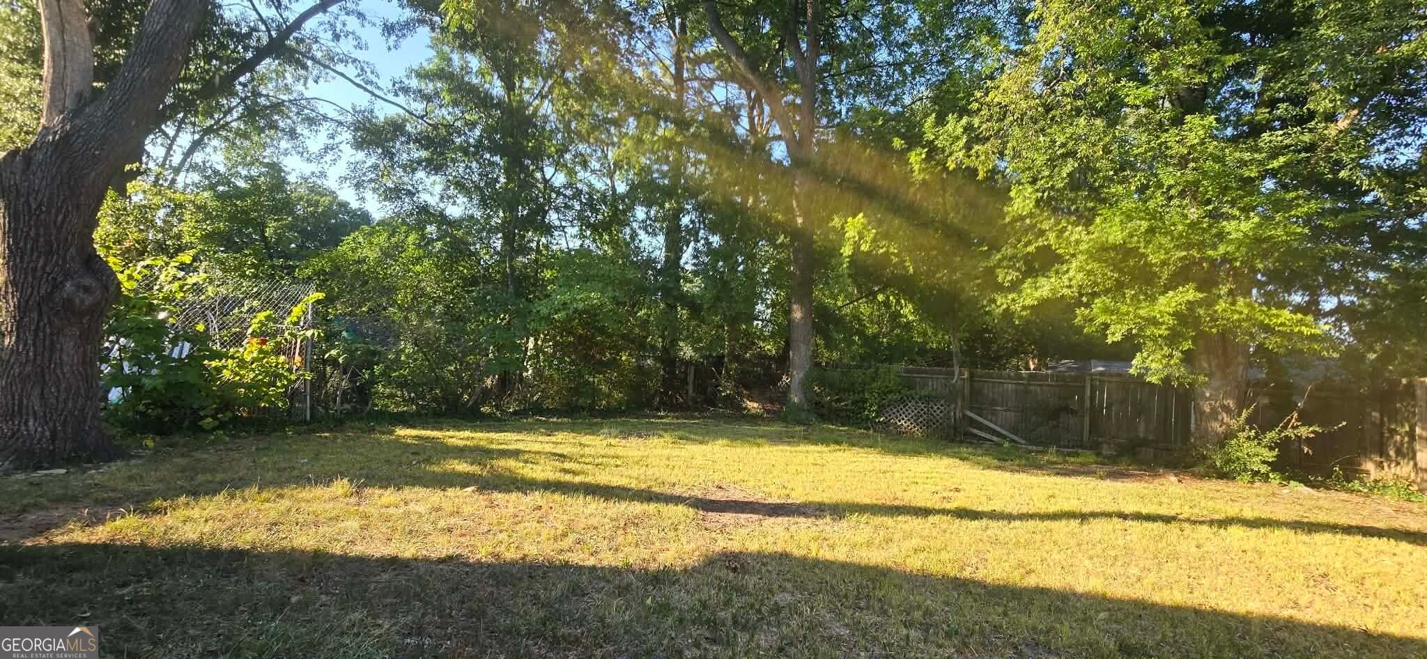 3 bedroom, 2 bathroom, 936 sq ft single family residence for sale at 415 King Arnold Street, Hapeville, GA 30354 — photo 3