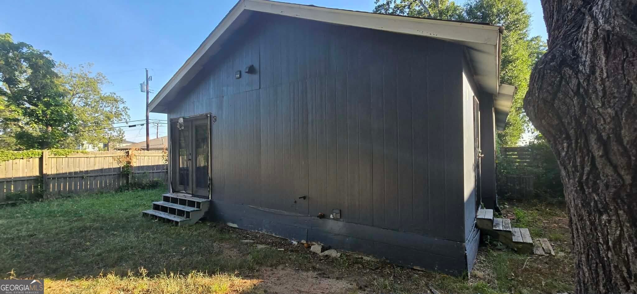 3 bedroom, 2 bathroom, 936 sq ft single family residence for sale at 415 King Arnold Street, Hapeville, GA 30354 — photo 4