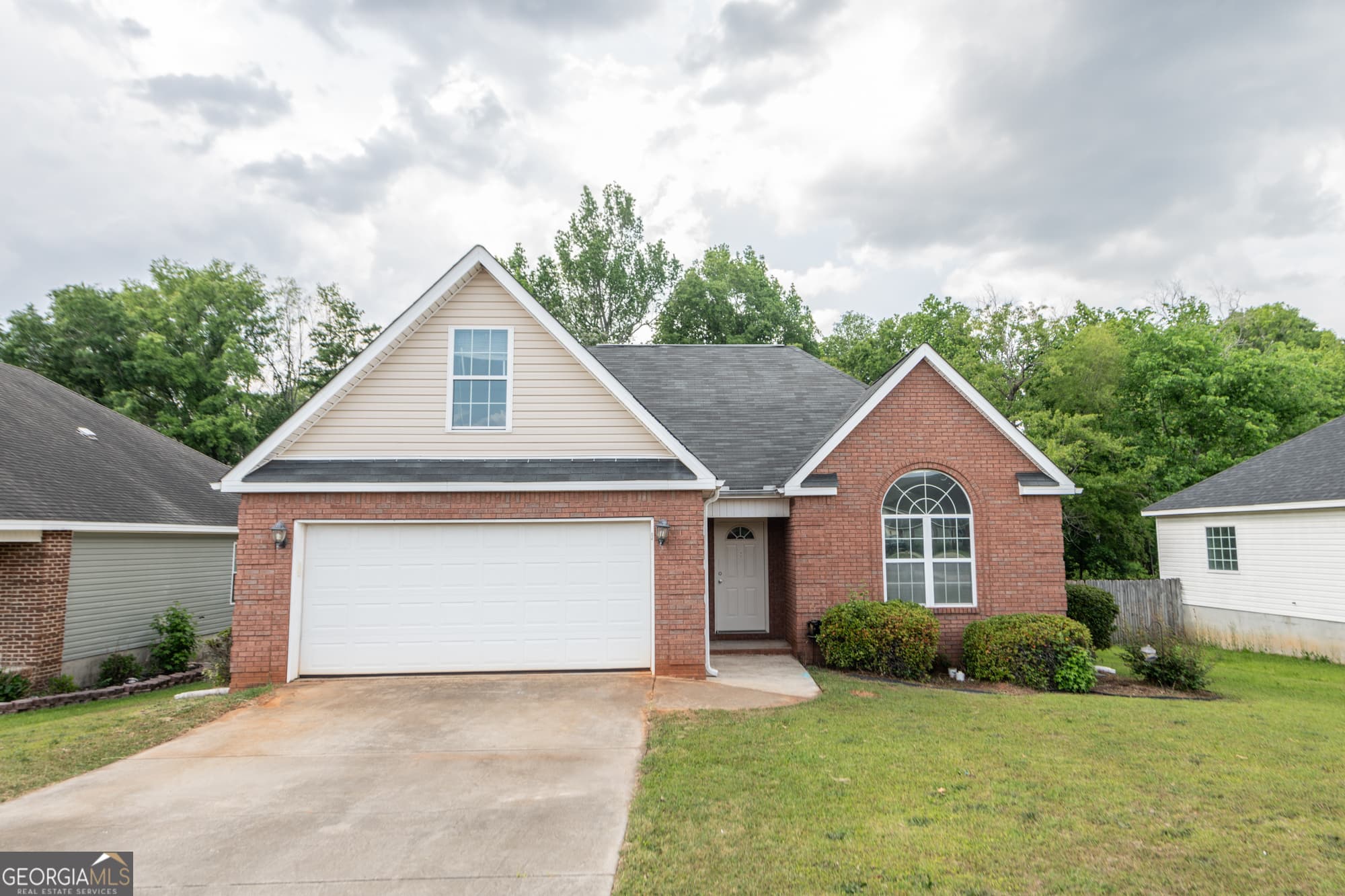 4 bedroom, 2 bathroom, 1,610 sq ft single family residence sold at 406 Gray Fox Crossing, Bonaire, GA 31005