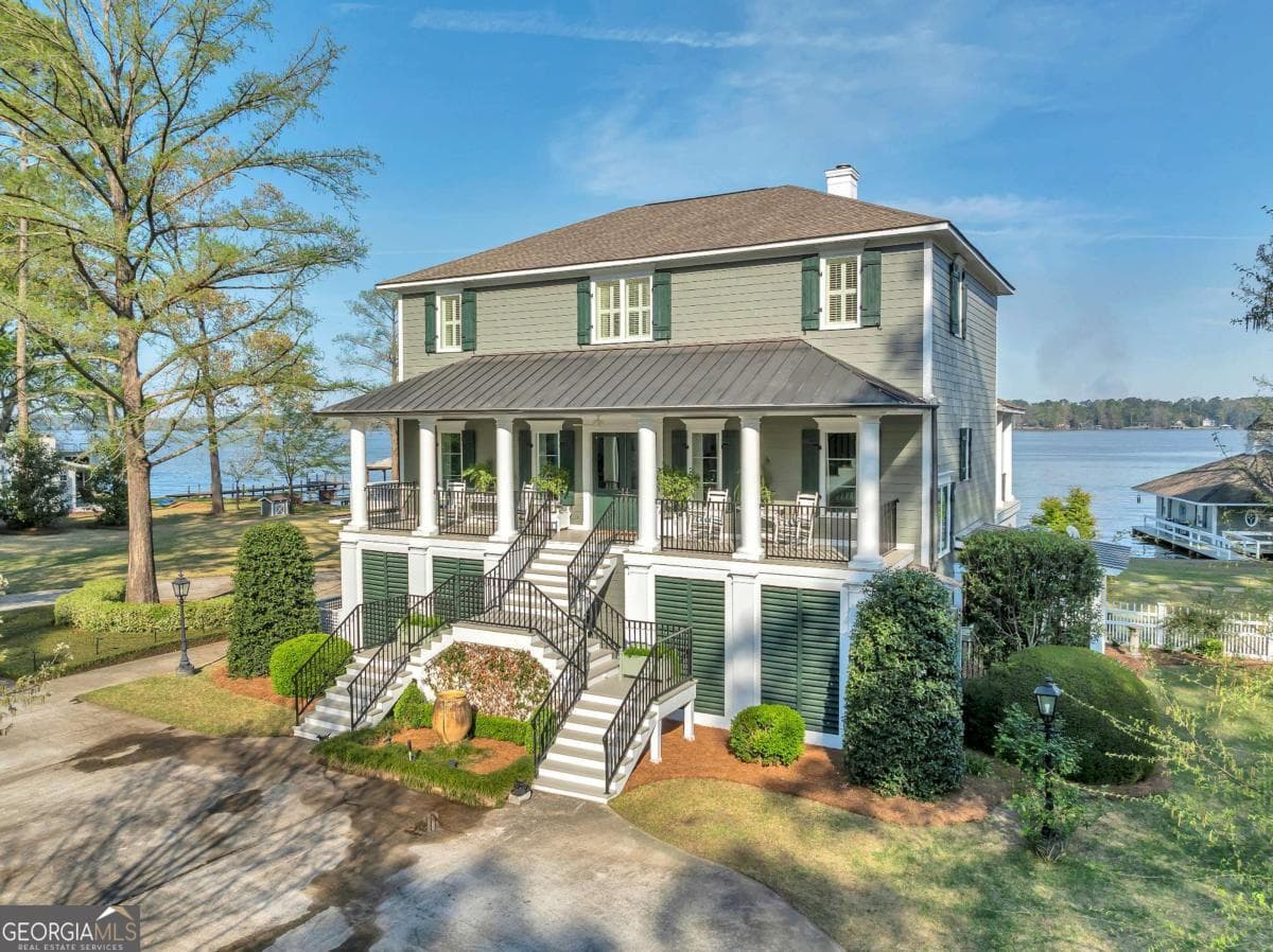5 bedroom, 5.5 bathroom, 7,189 sq ft single family residence sold at 179 Riverside Drive, Cobb, GA 31735