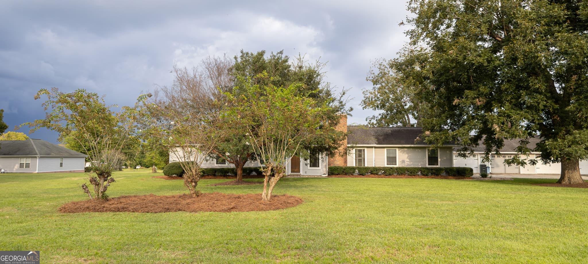 3 bedroom, 3 bathroom, 2,027 sq ft single family residence under contract at 3281 Ga Highway 15, Vidalia, GA 30474 — photo 2
