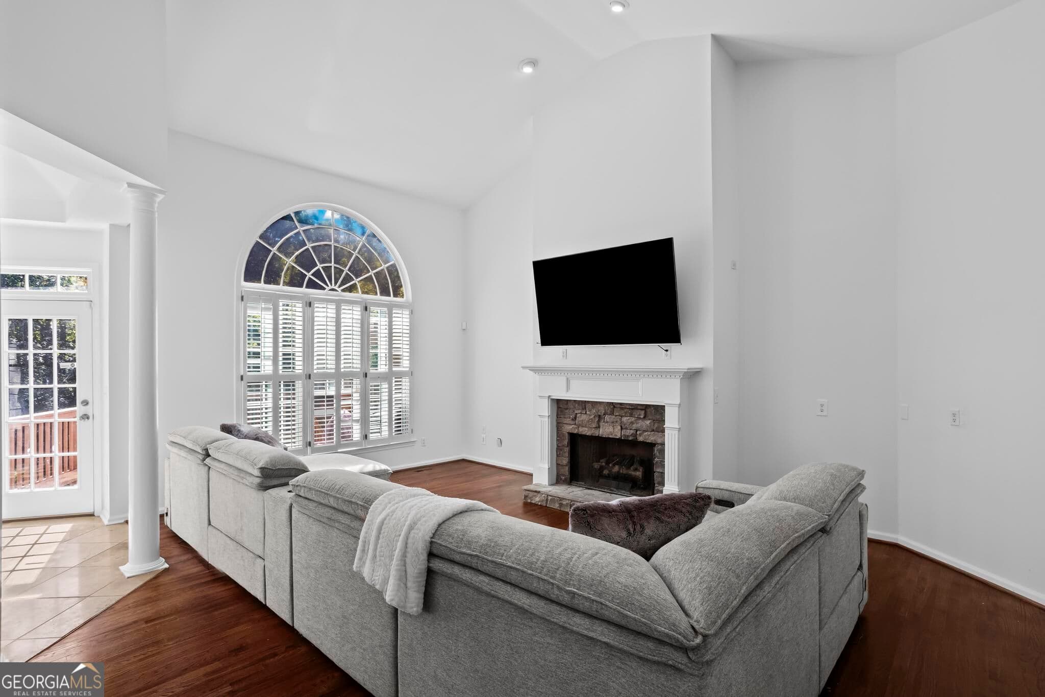 5 bedroom, 3.5 bathroom, 4,713 sq ft single family residence for sale at 2168 Major Loring Way, Marietta, GA 30064 — photo 10