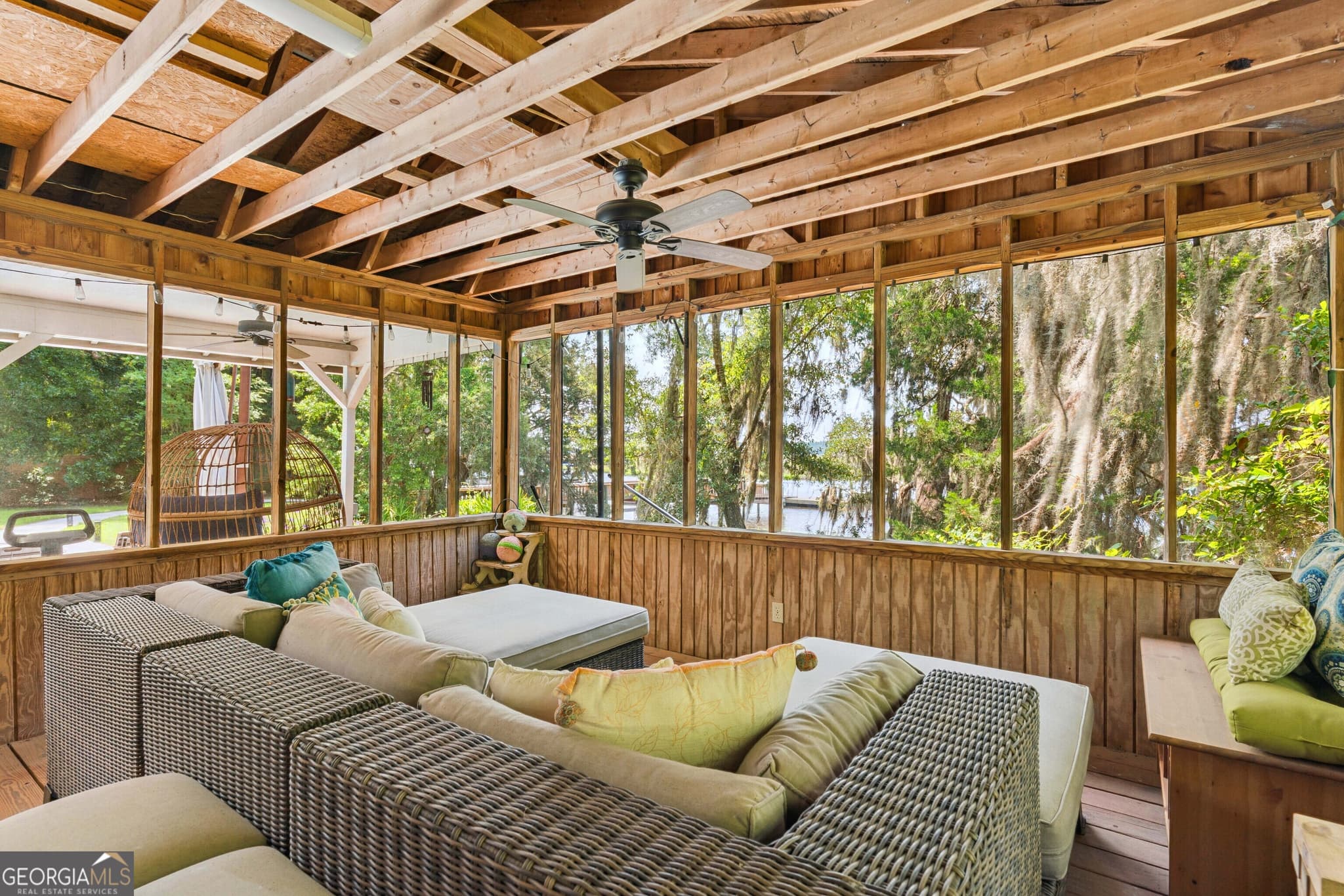 5 bedroom, 5.5 bathroom, 3,768 sq ft single family residence for sale at 298 Deals Circle, Woodbine, GA 31569 — photo 8