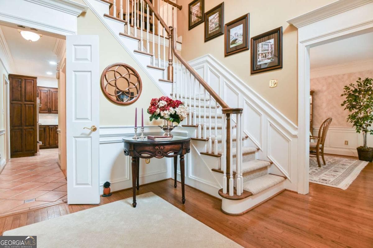 6 bedroom, 6 bathroom, 6,337 sq ft single family residence for sale at 101 Middleton Court, Athens, GA 30606 — photo 3