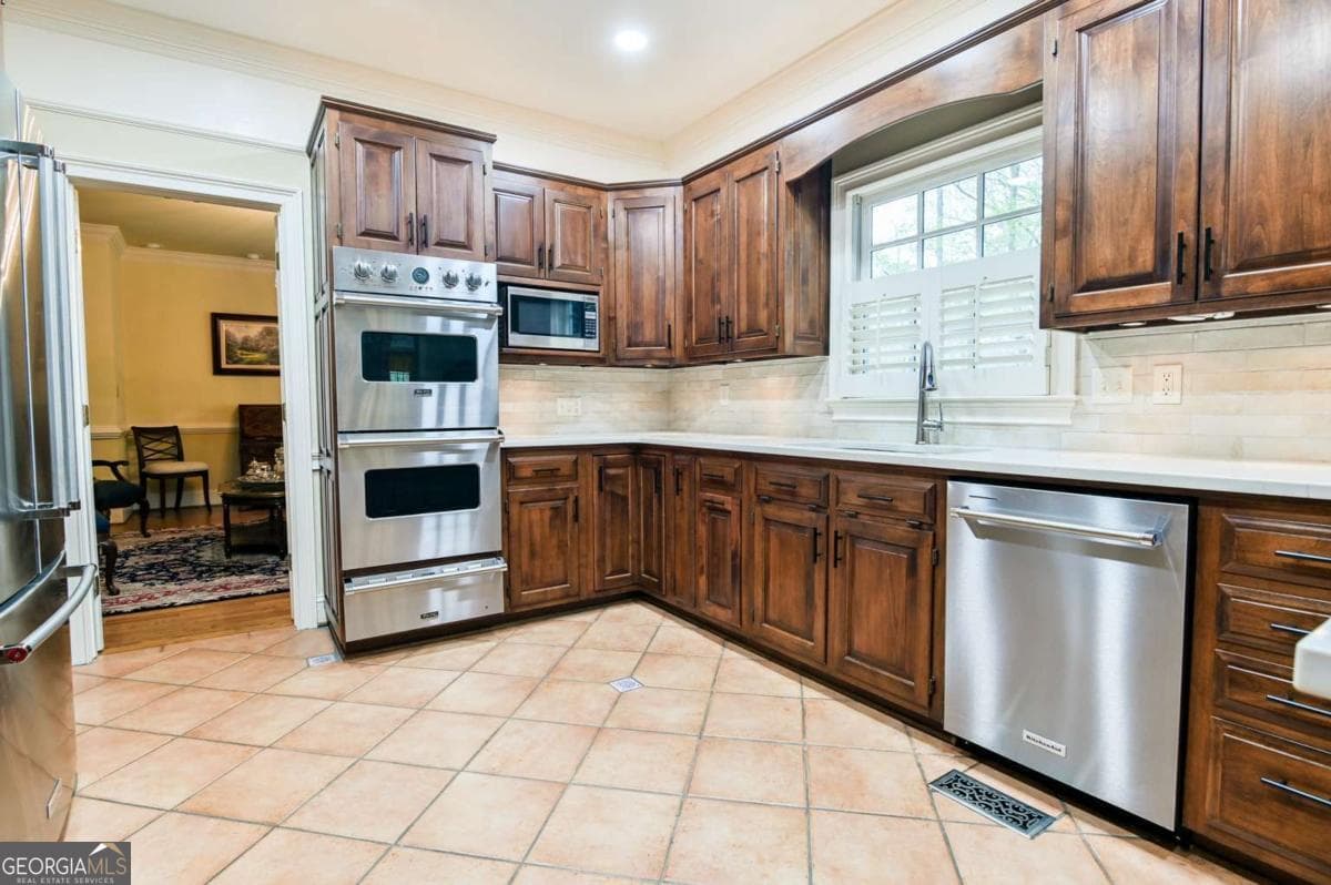 6 bedroom, 6 bathroom, 6,337 sq ft single family residence for sale at 101 Middleton Court, Athens, GA 30606 — photo 10