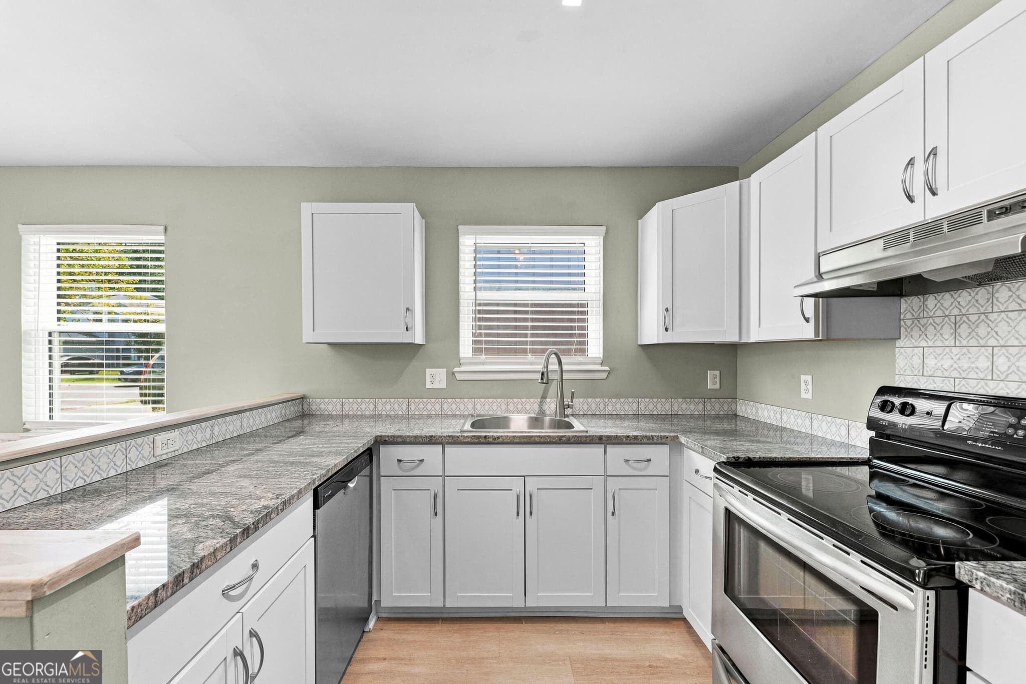 2 bedroom, 1 bathroom, 1,172 sq ft single family residence for sale at 102 Millers Trace Drive, St. Marys, GA 31558 — photo 9