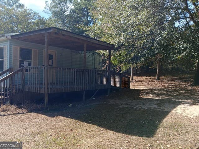 3 bedroom, 2 bathroom, 1,904 sq ft manufactured home,single family residence under contract at 176 Pineland Estates Road, Cochran, GA 31014 — photo 6