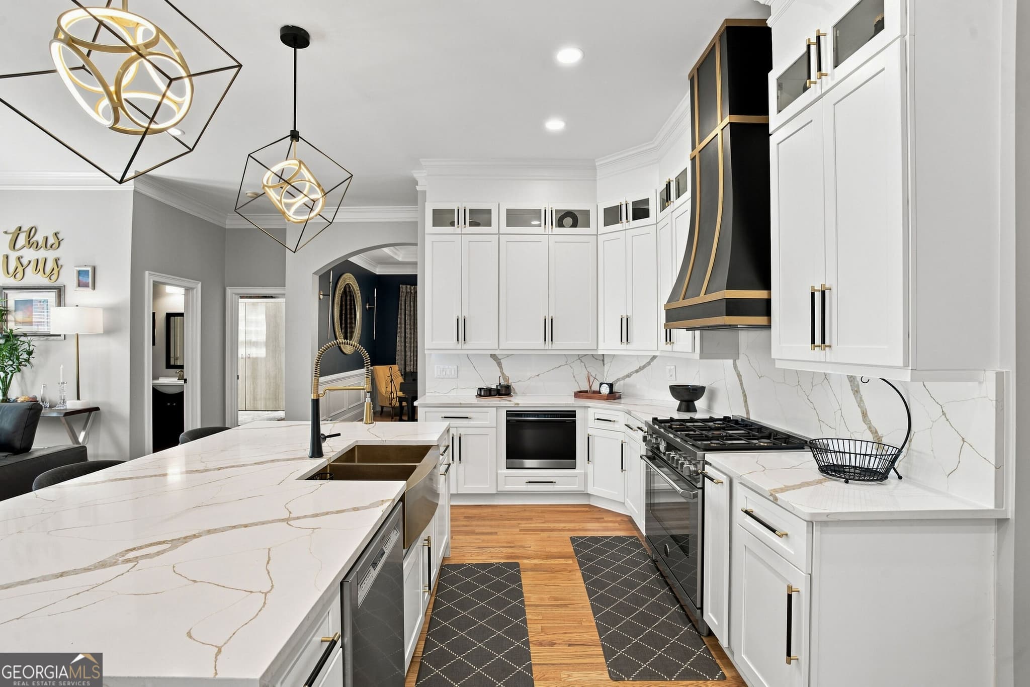 6 bedroom, 5 bathroom, 4,500 sq ft single family residence for sale at 1003 Wescott Lane, Sandy Springs, GA 30319 — photo 5