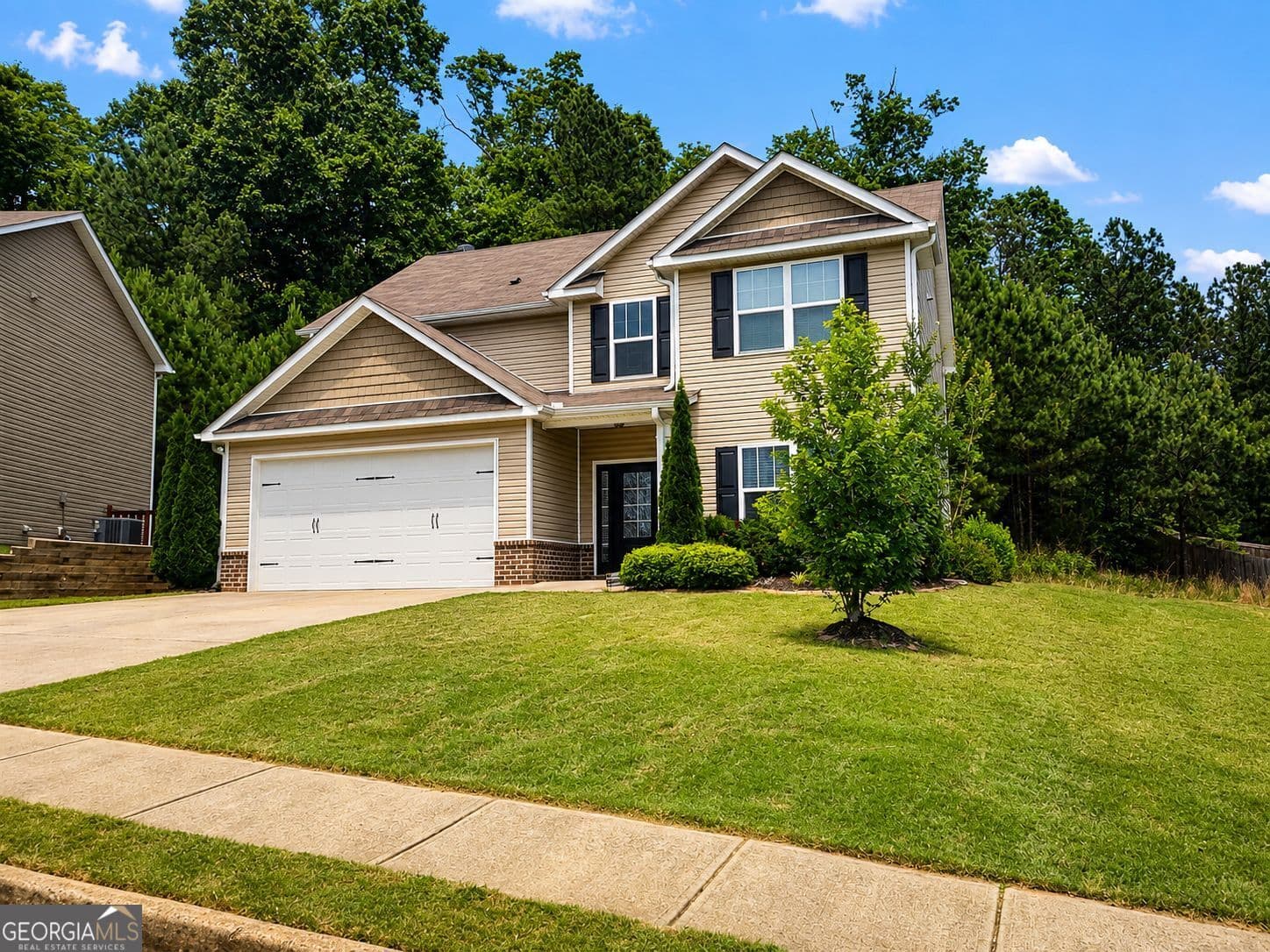 4 bedroom, 2.5 bathroom, 2,269 sq ft single family residence for sale at 271 Fieldcrest Drive, Dallas, GA 30132 — photo 1 of 22