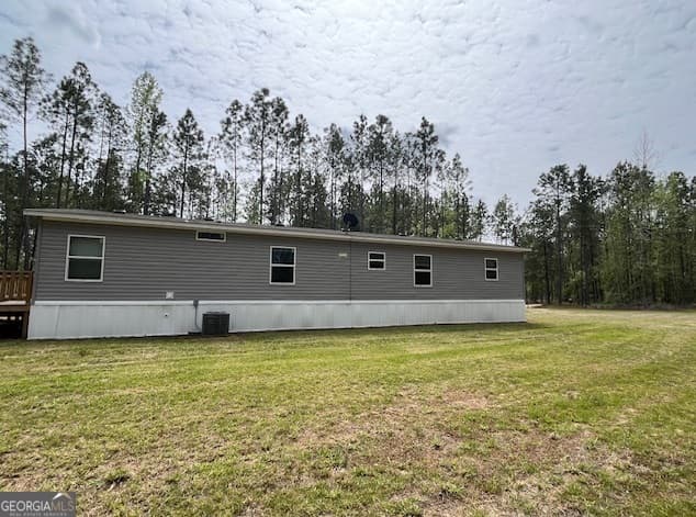 4 bedroom, 2 bathroom, 2,048 sq ft manufactured home,single family residence for sale at 26 Ebenezer Church Road, Swainsboro, GA 30401 — photo 3