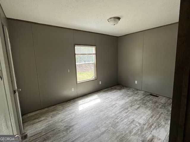 4 bedroom, 2 bathroom, 2,048 sq ft manufactured home,single family residence for sale at 26 Ebenezer Church Road, Swainsboro, GA 30401 — photo 9