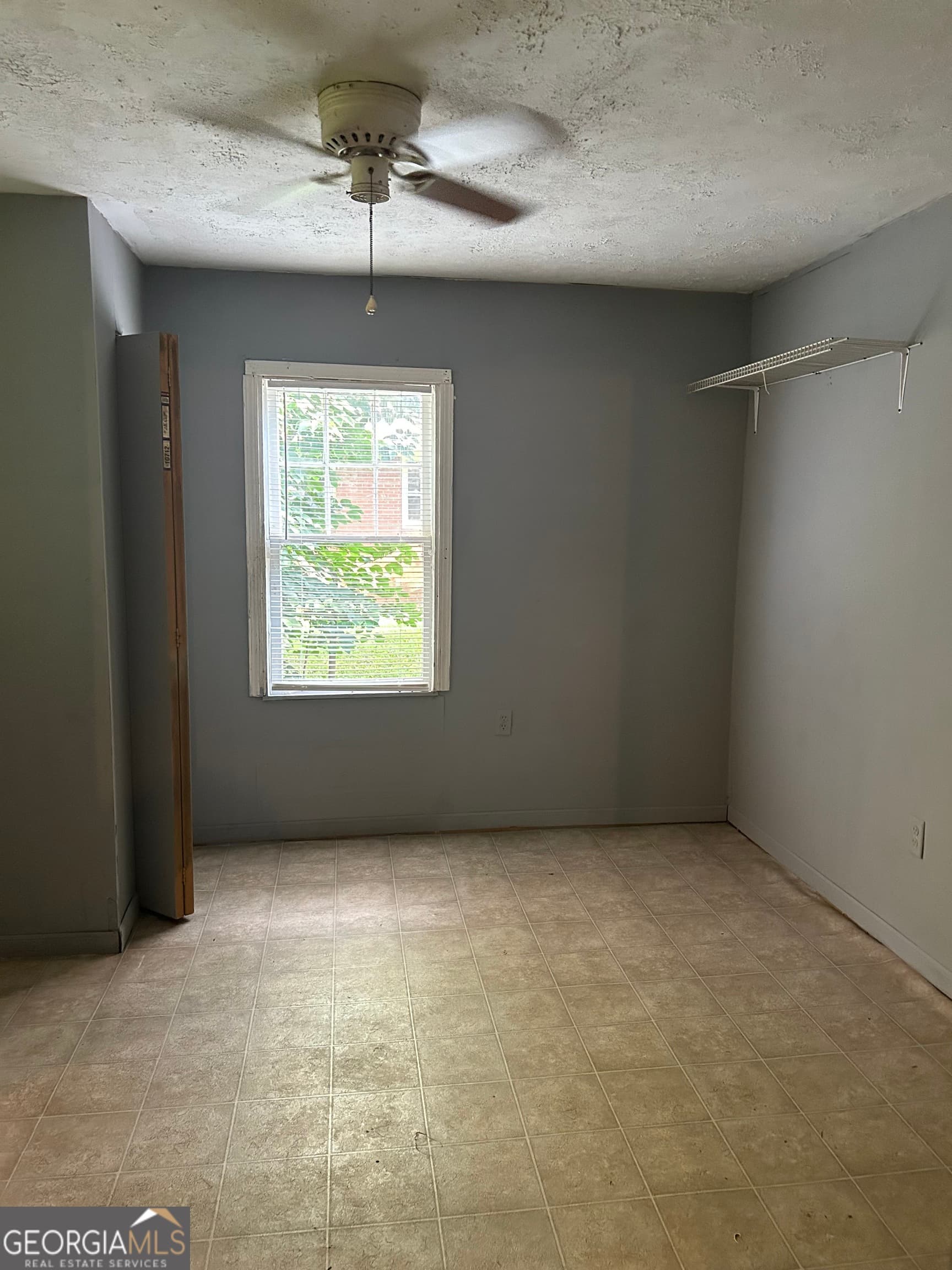 2 bedroom, 1 bathroom, 884 sq ft manufactured home,mobile home for sale at 58 Washington Street, Mcdonough, GA 30253 — photo 4