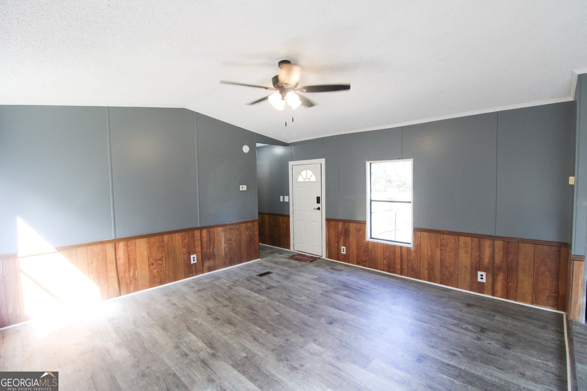 2 bedroom, 2 bathroom, 1,120 sq ft manufactured home,single family residence for sale at 521 Pine Needle Drive, Ellabell, GA 31308 — photo 5